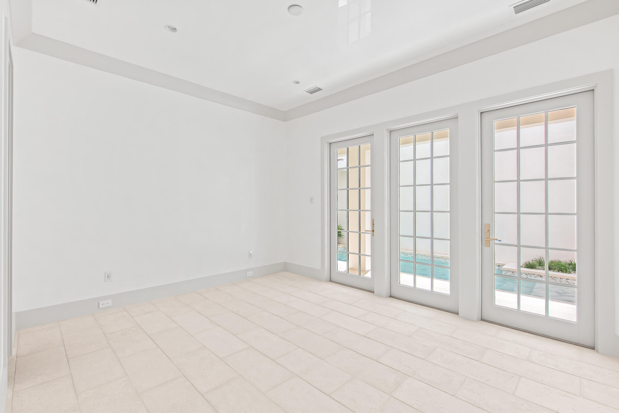 ALYS BEACH - Residential