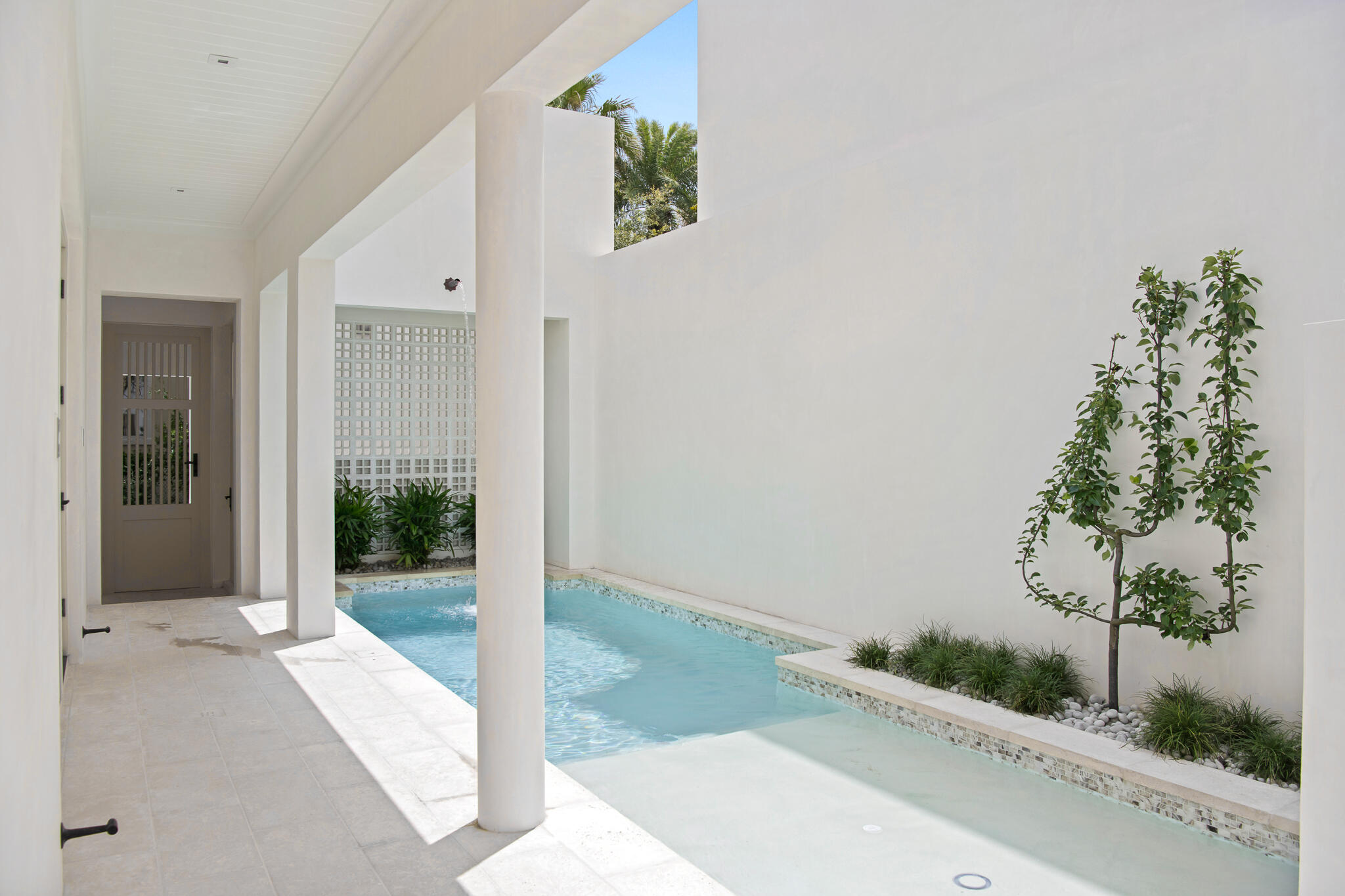 ALYS BEACH - Residential
