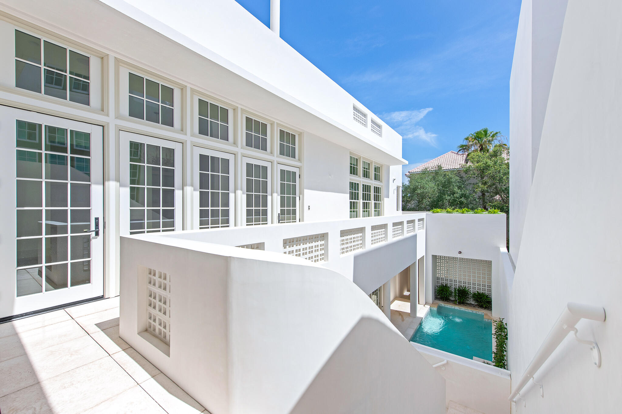 ALYS BEACH - Residential