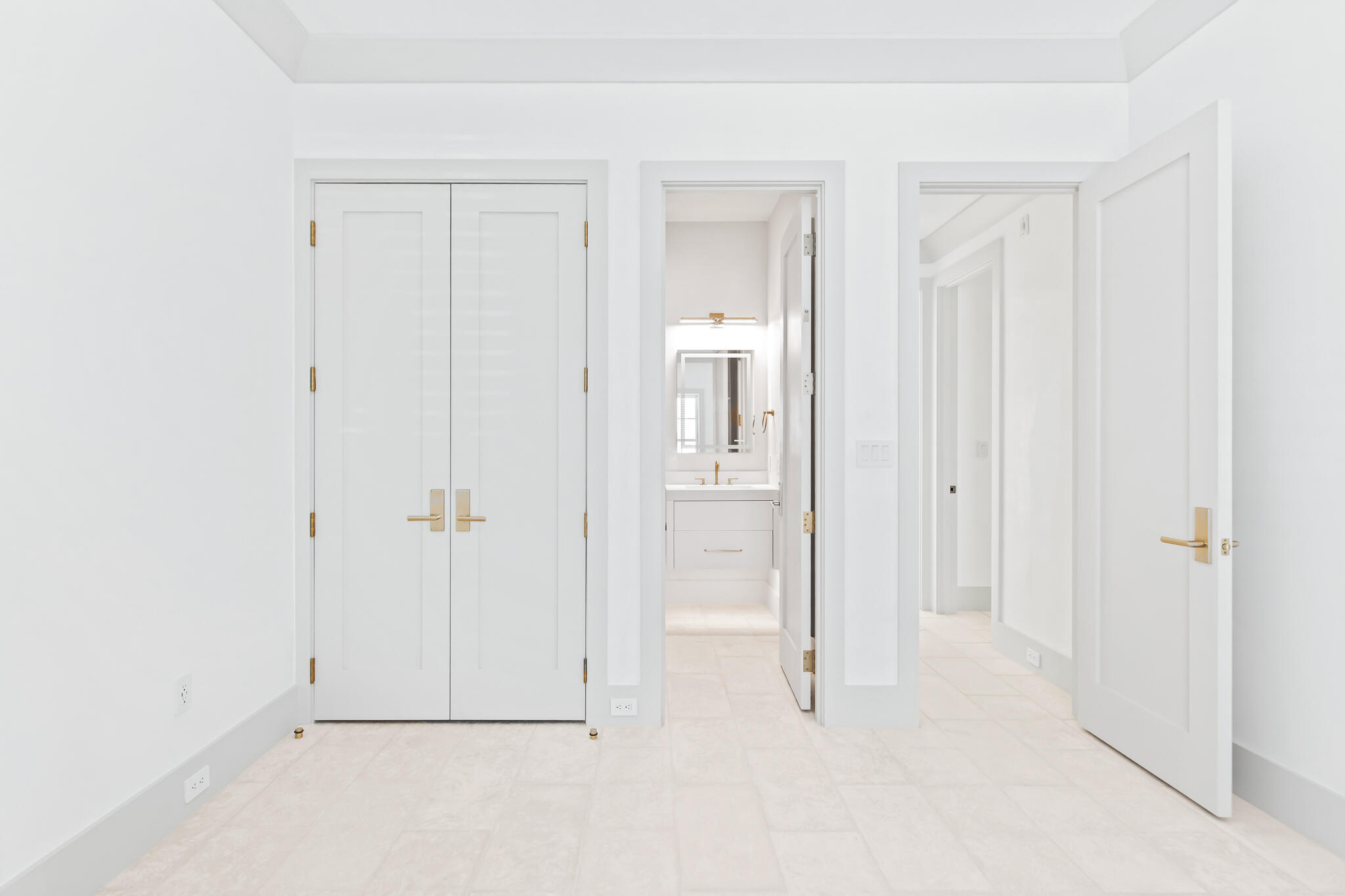 ALYS BEACH - Residential