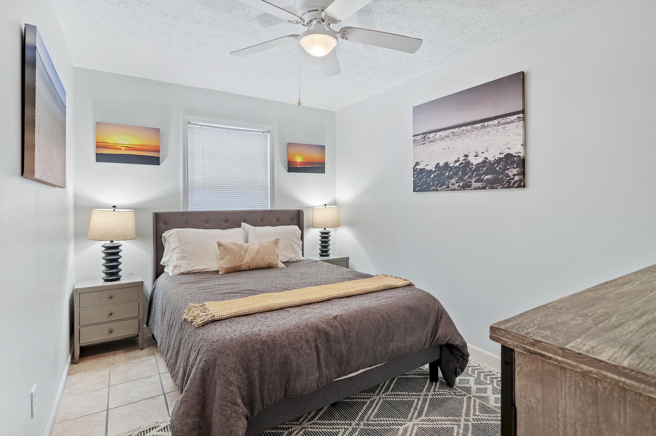 RIVIERA BEACH - Residential