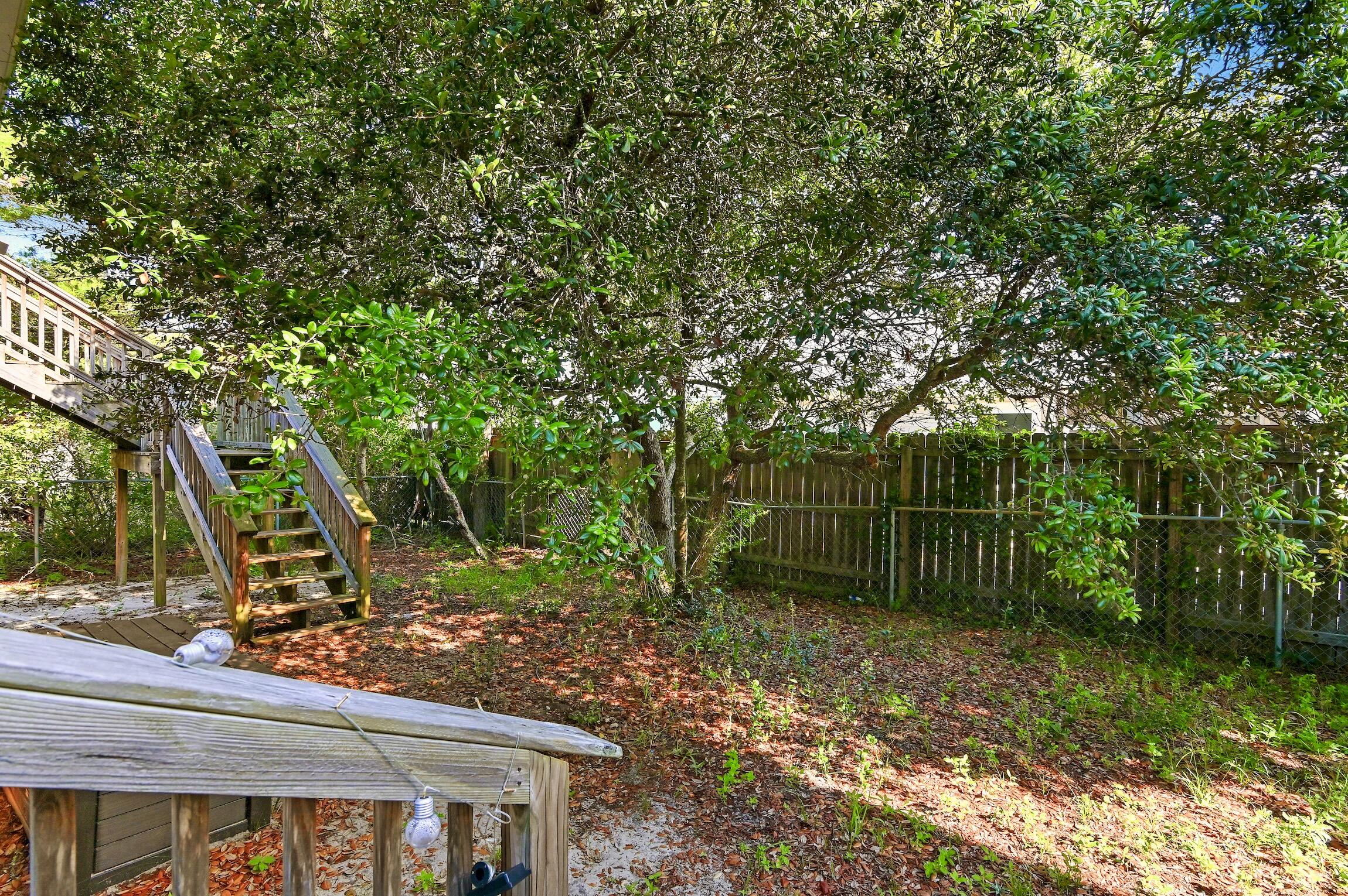 RIVIERA BEACH - Residential