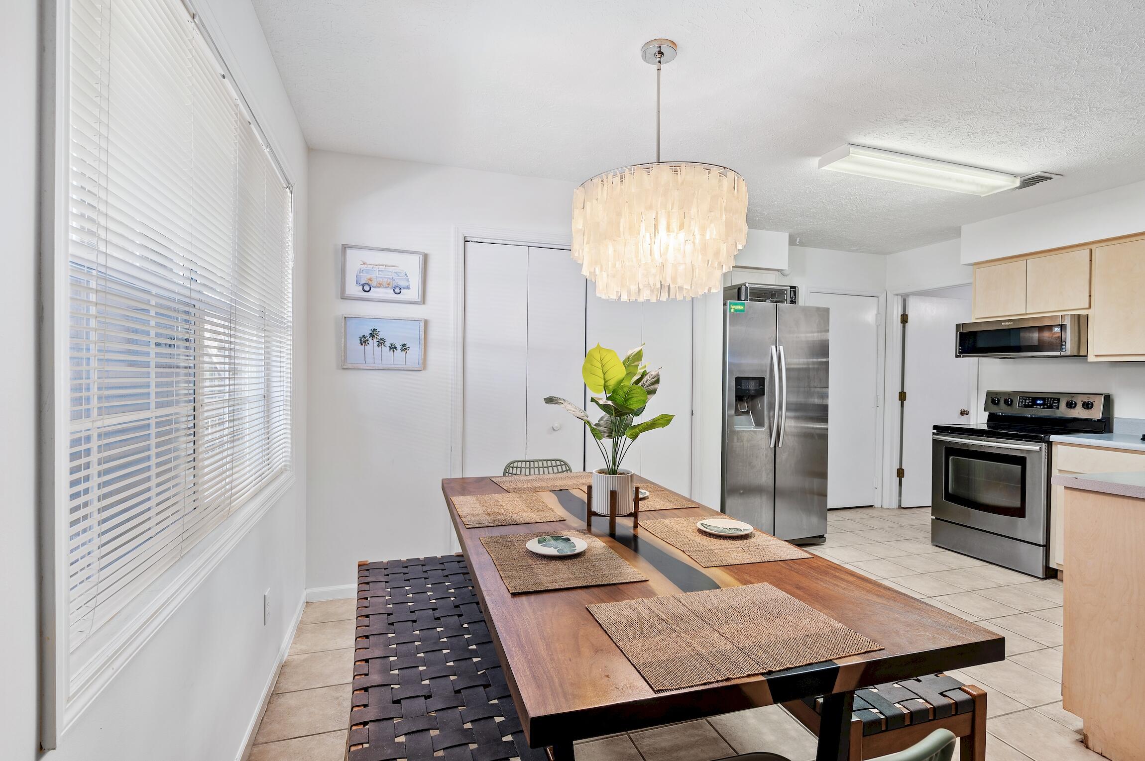 RIVIERA BEACH - Residential