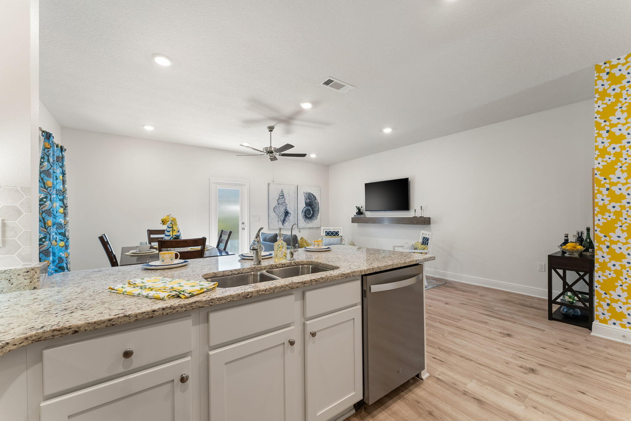 Sandhill Pines - Residential Lease