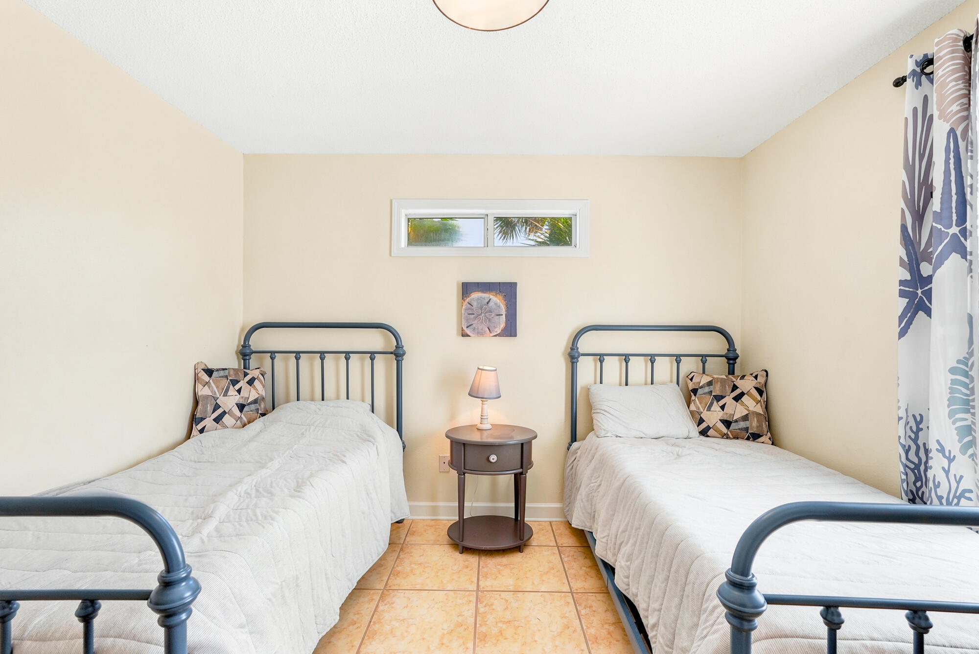 TREASURE ISLAND - Residential