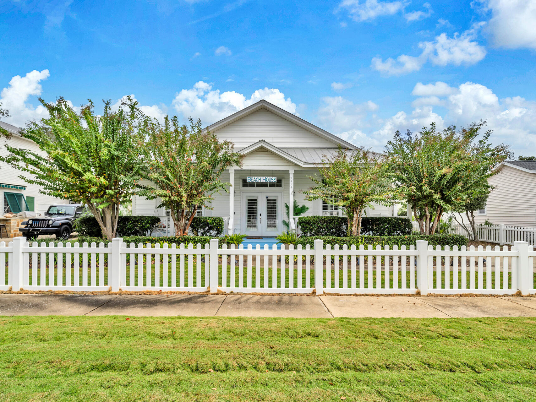 CRYSTAL BEACH COTTAGES PH 2 - Residential