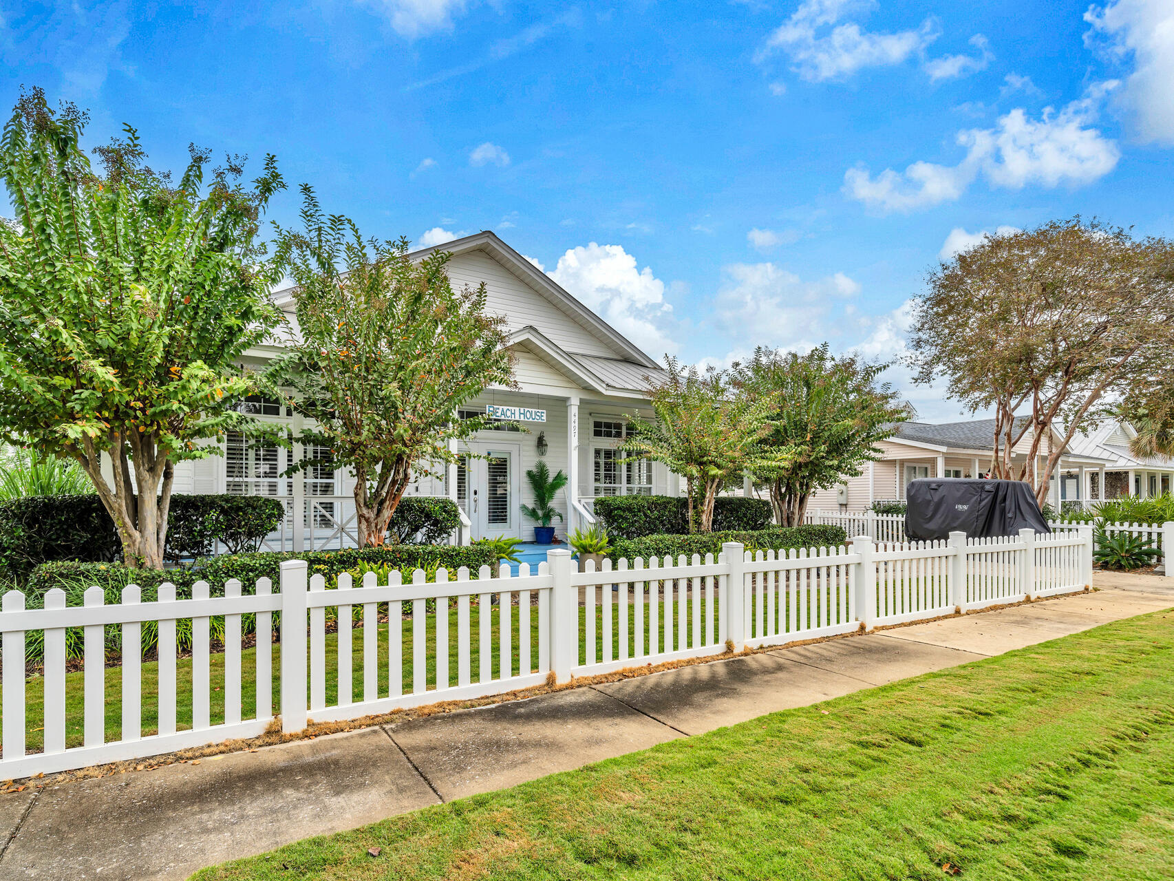 CRYSTAL BEACH COTTAGES PH 2 - Residential