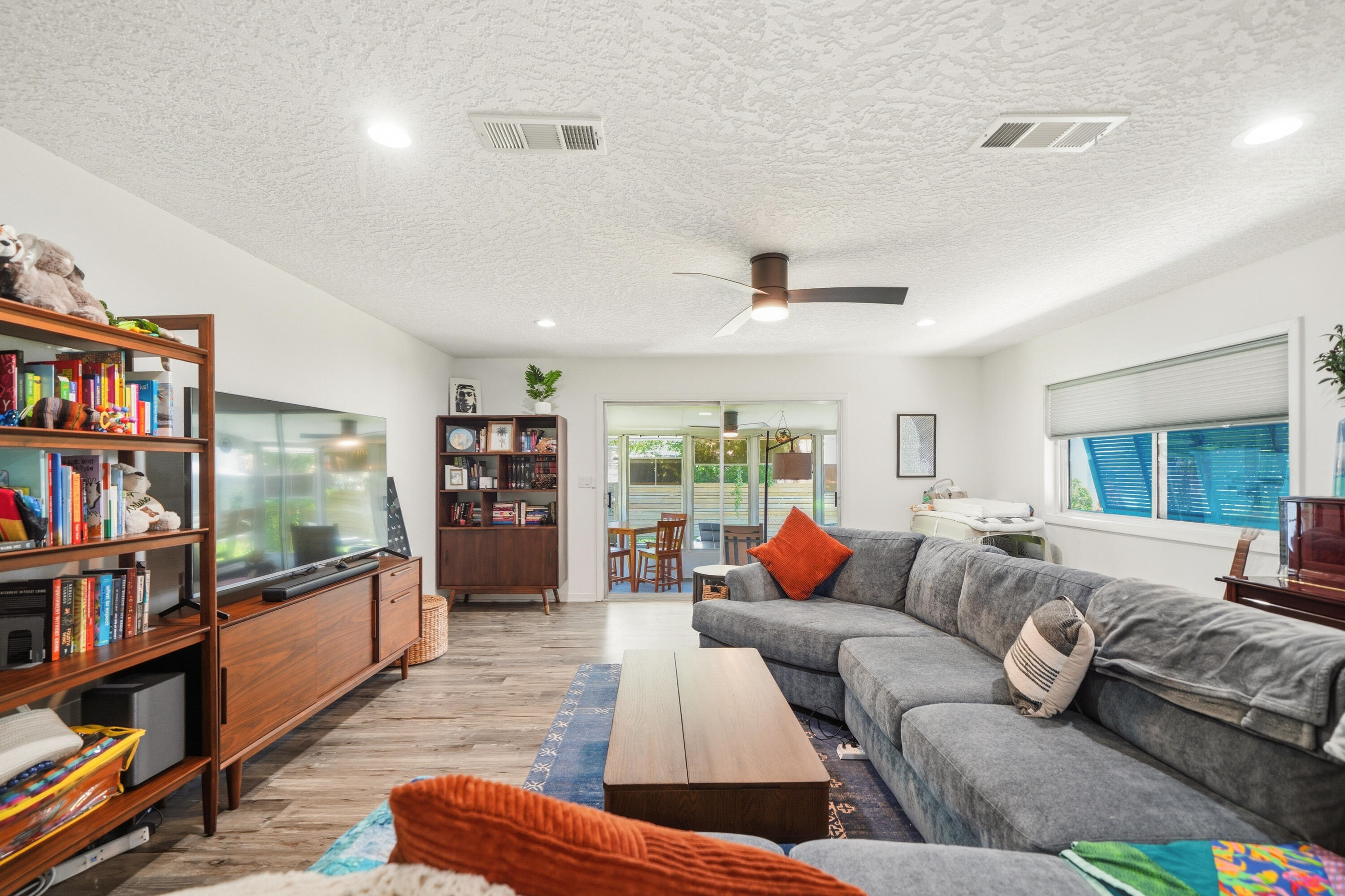 VESTA HTS 4TH ADD - Residential