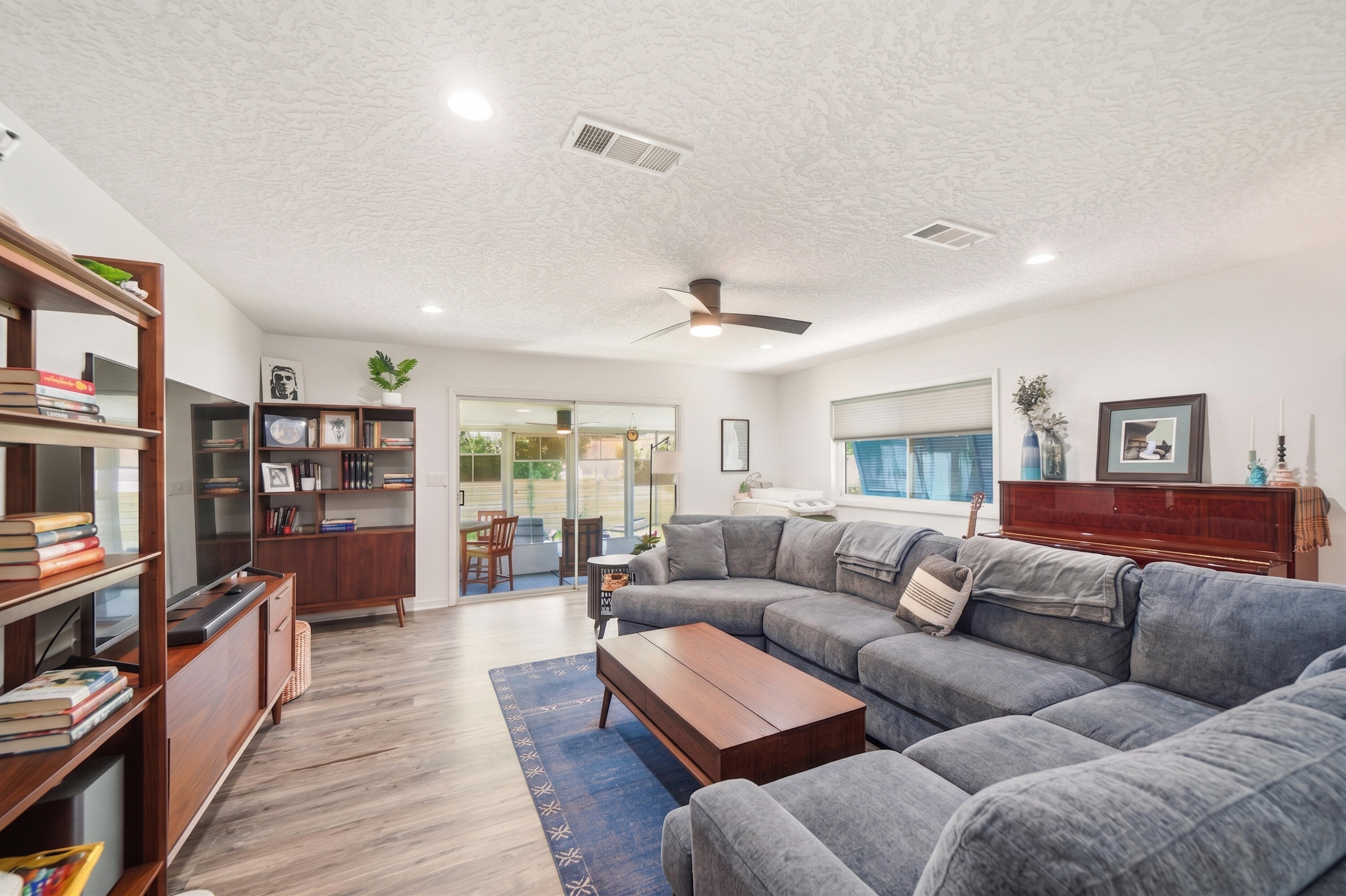 VESTA HTS 4TH ADD - Residential