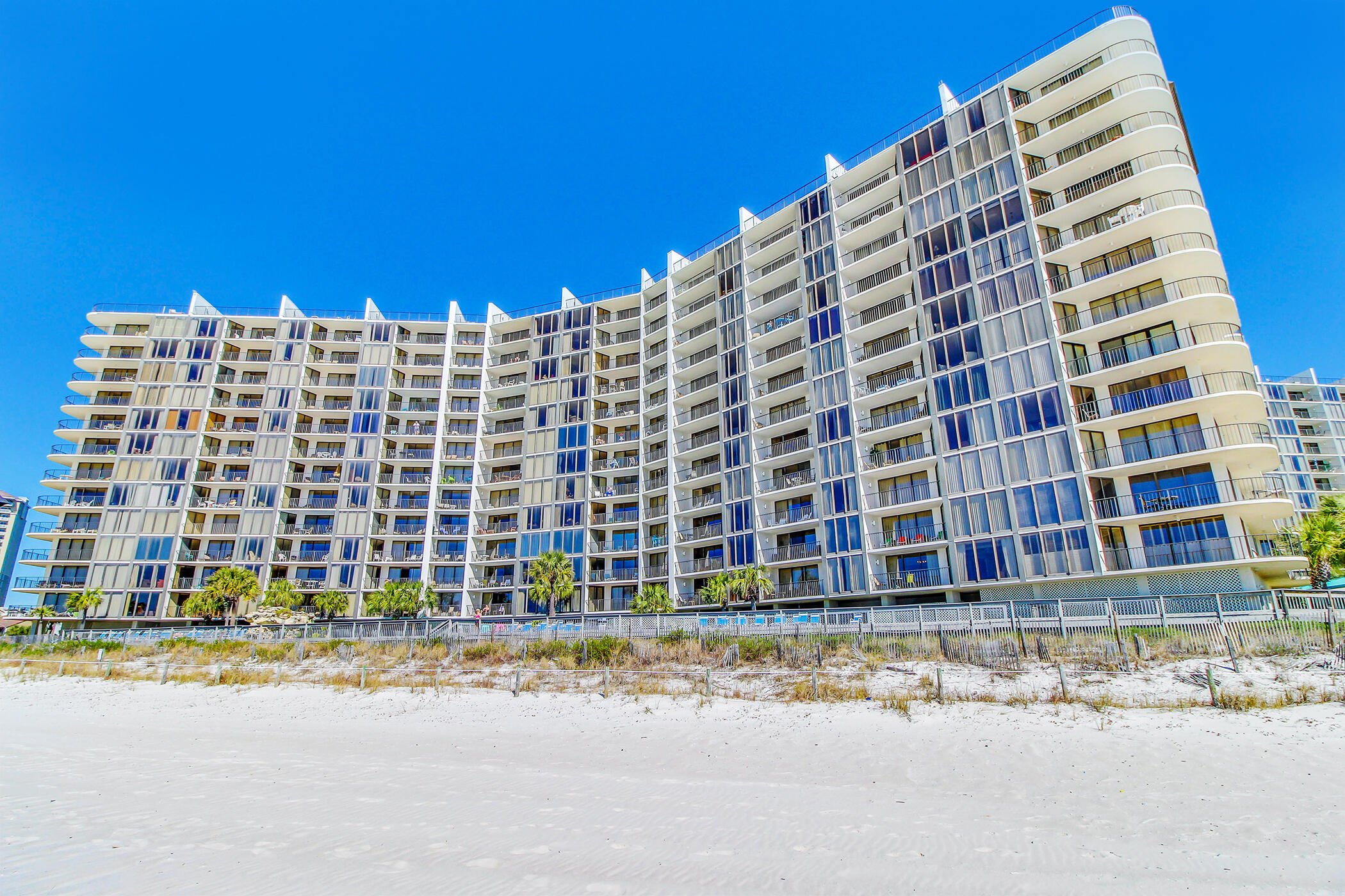 EDGEWATER - Residential