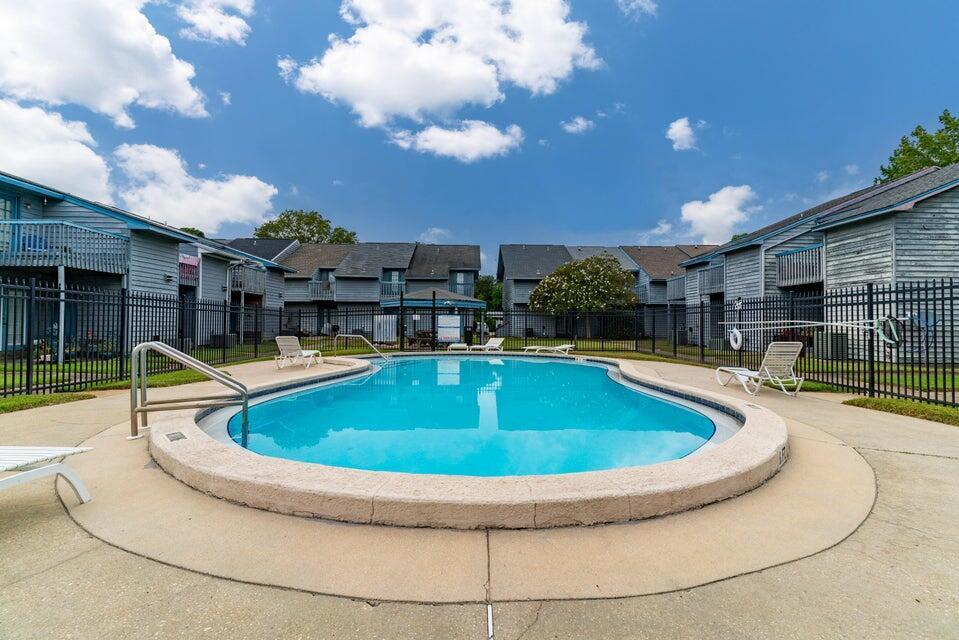 BROWNSVILLE STATION 3 - Residential