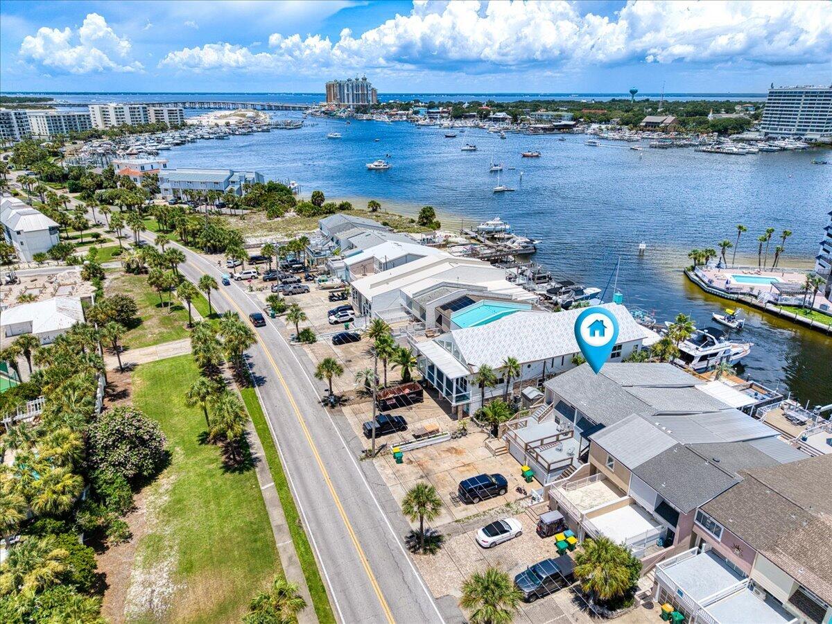HOLIDAY ISLE - Residential