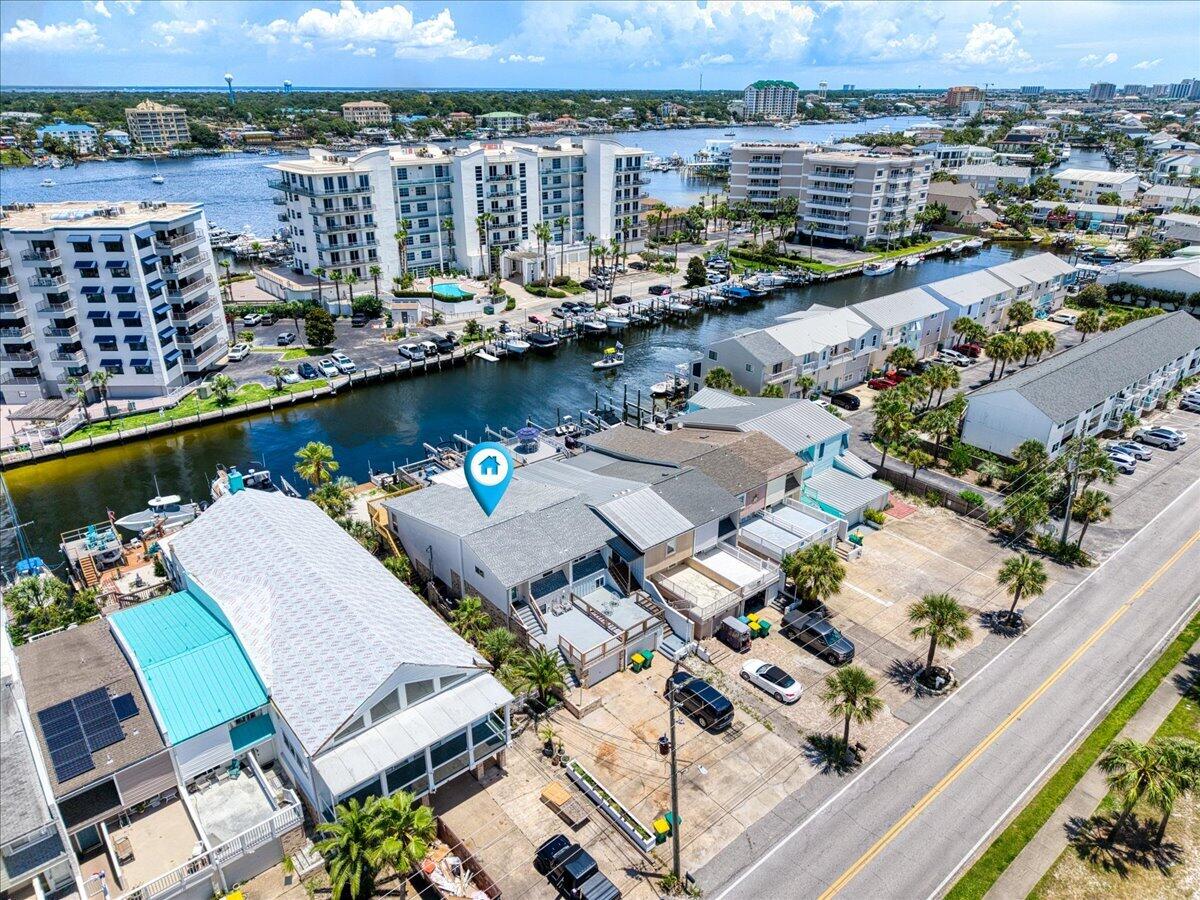 HOLIDAY ISLE - Residential