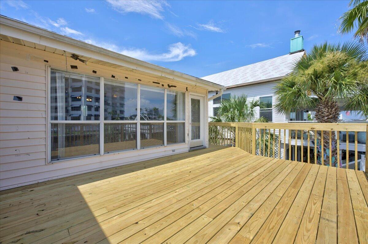 HOLIDAY ISLE - Residential