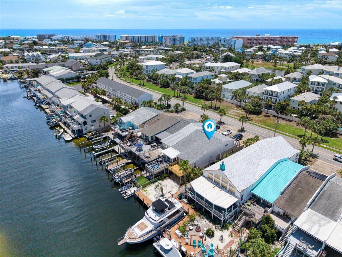 HOLIDAY ISLE - Residential