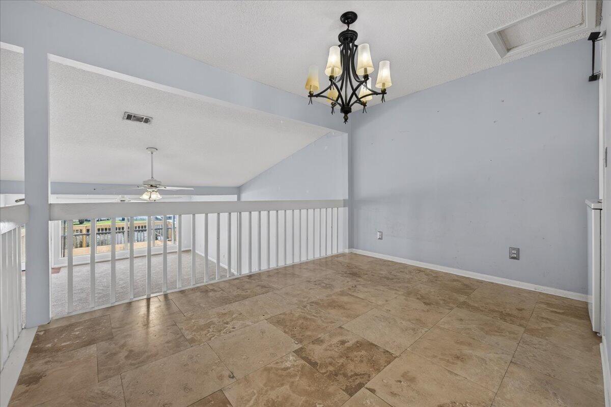 HOLIDAY ISLE - Residential