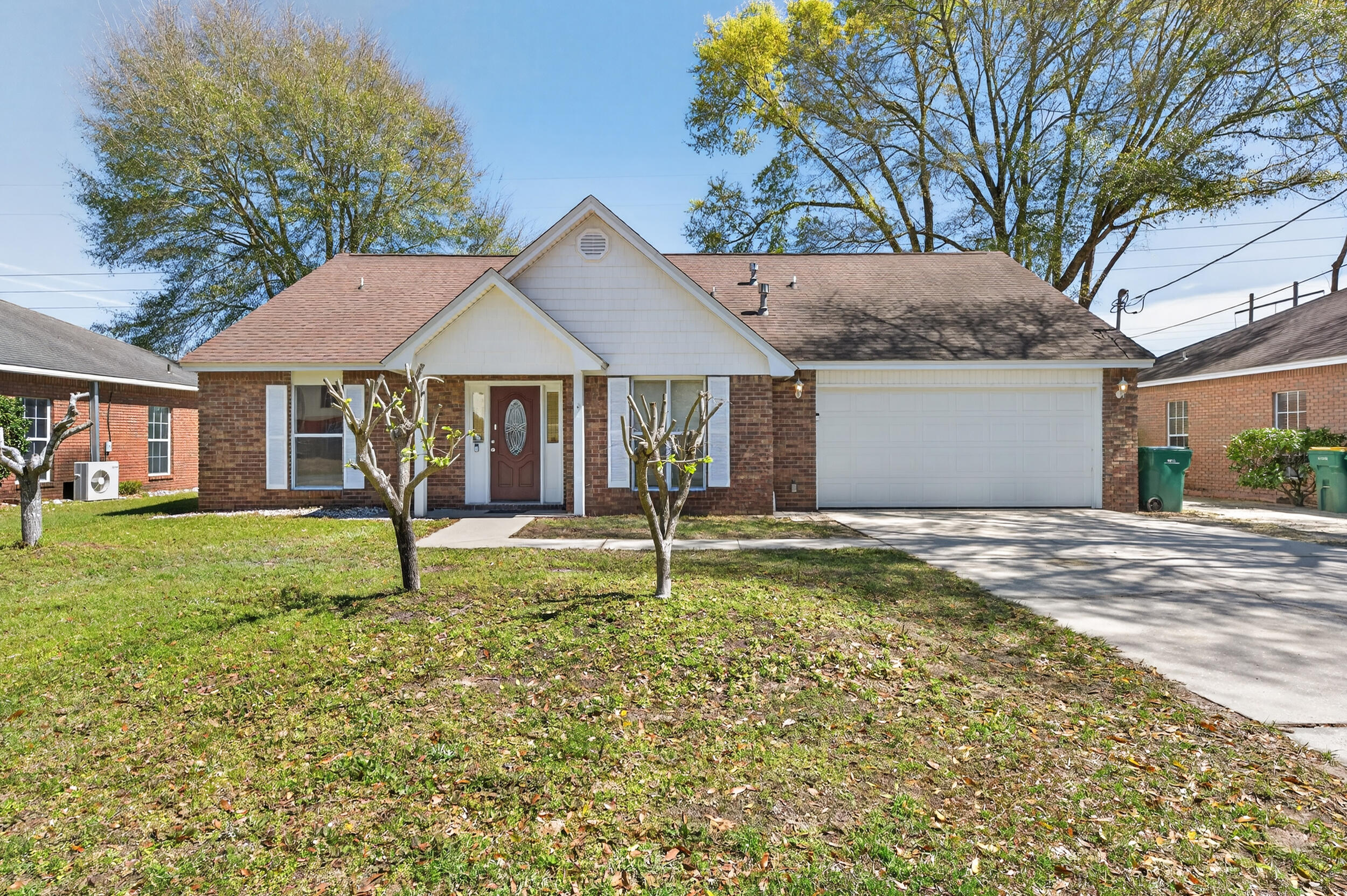 PINNACLE POINT - Residential