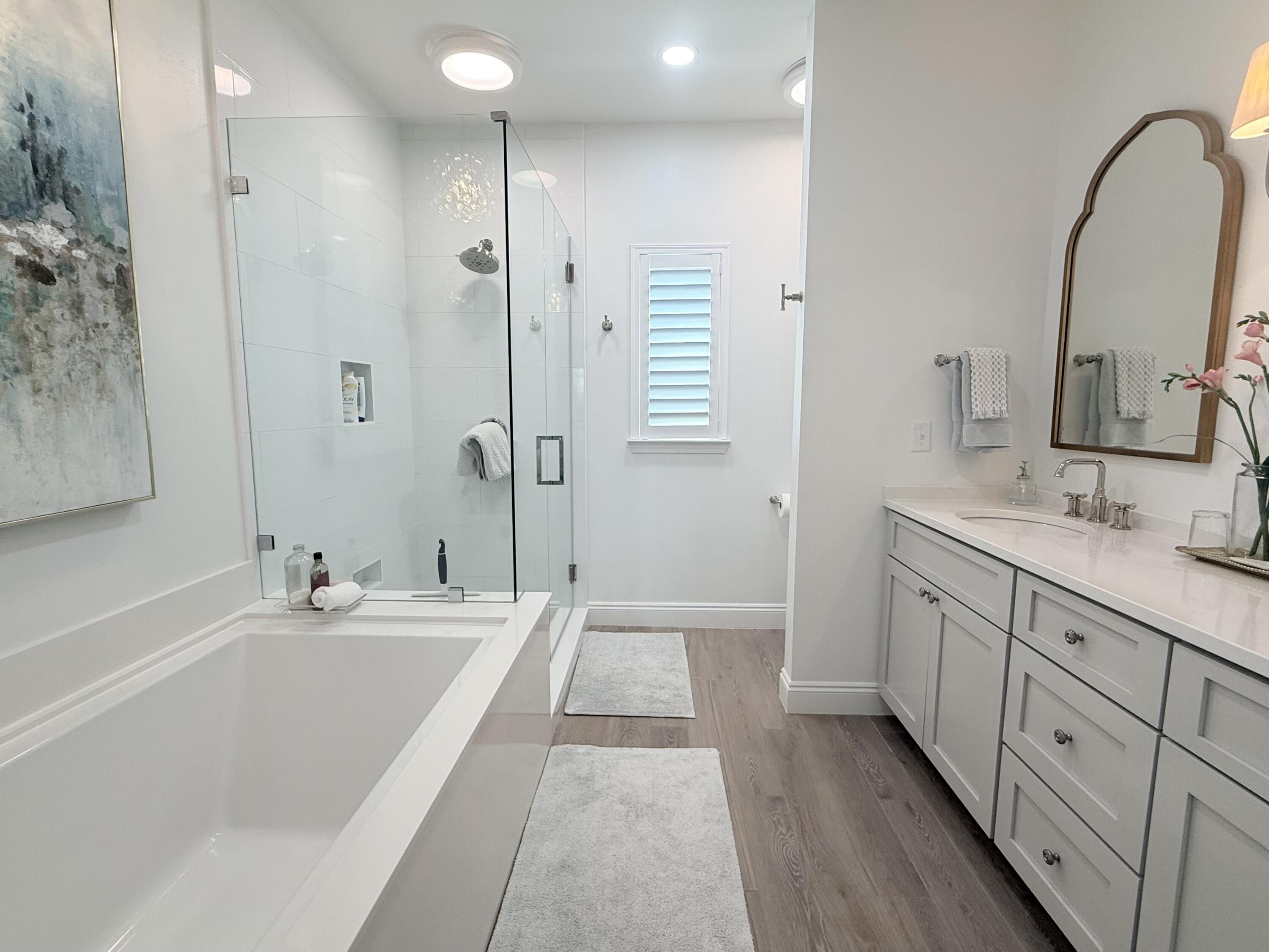 CRYSTAL SHORES - Residential