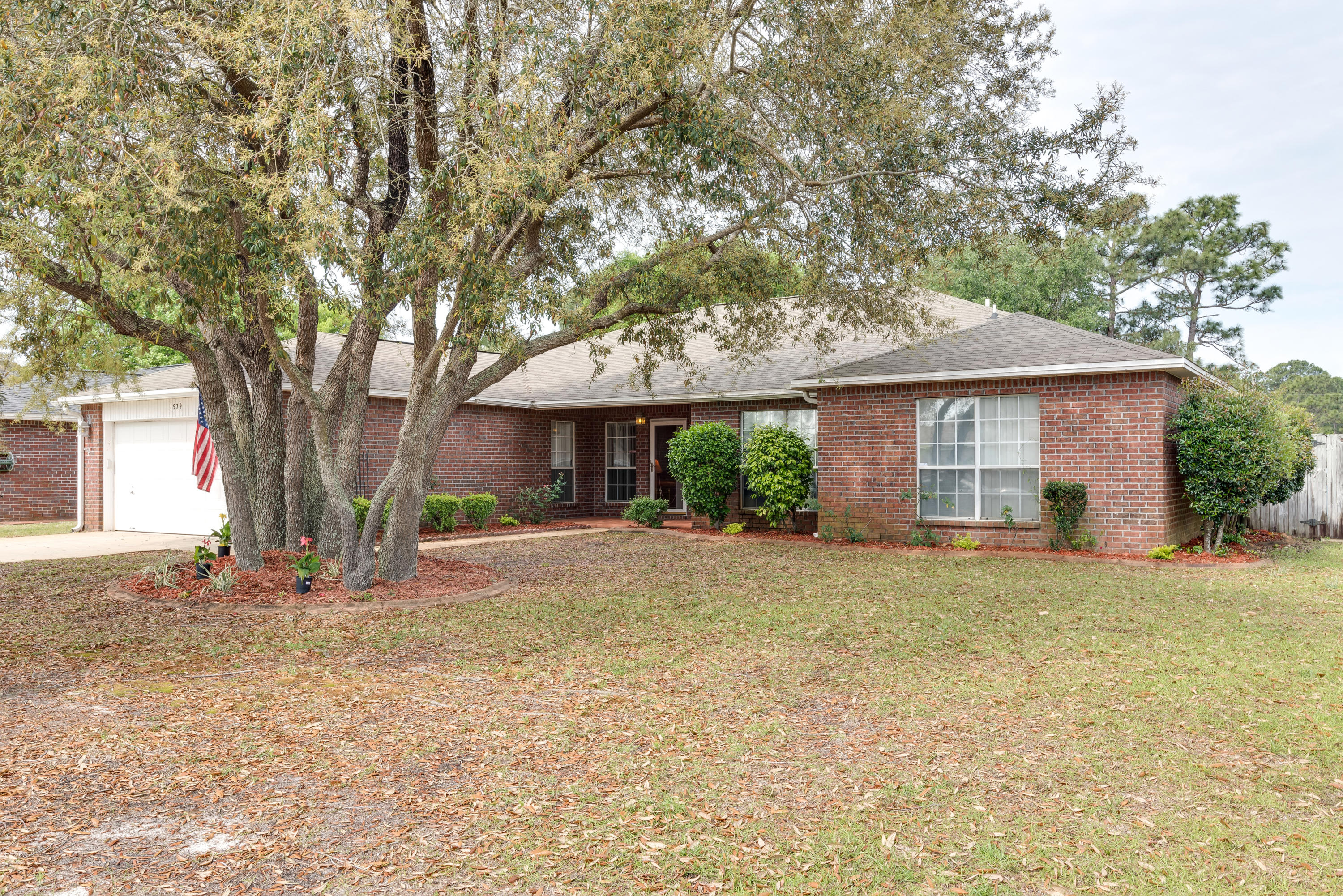 MARION MANOR - Residential