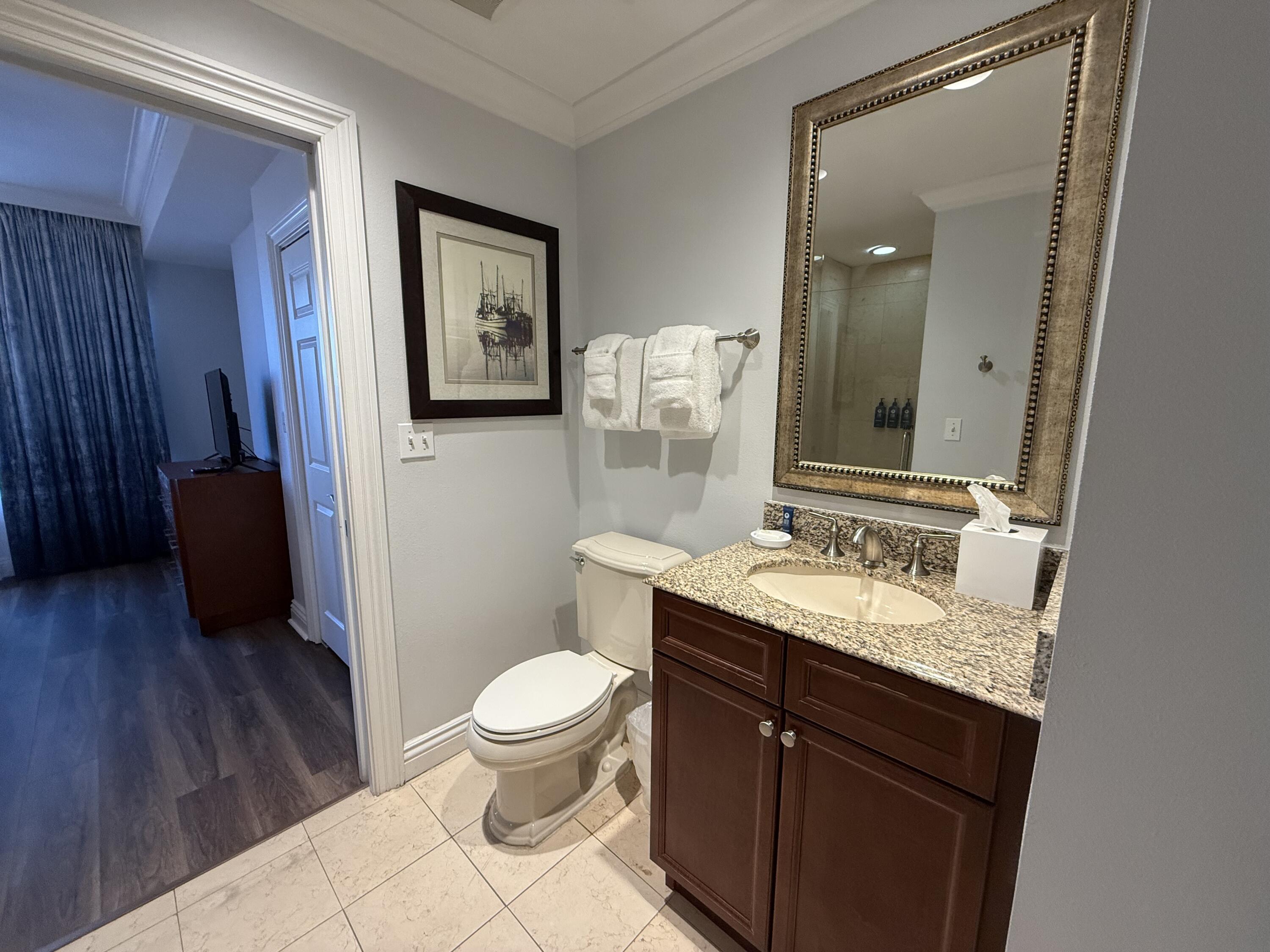 EMERALD GRANDE - Residential
