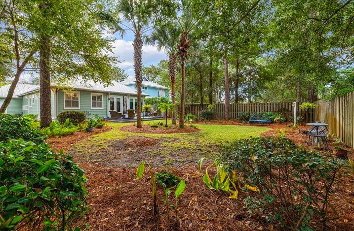 CRYSTAL LAKE PHASE I - Residential