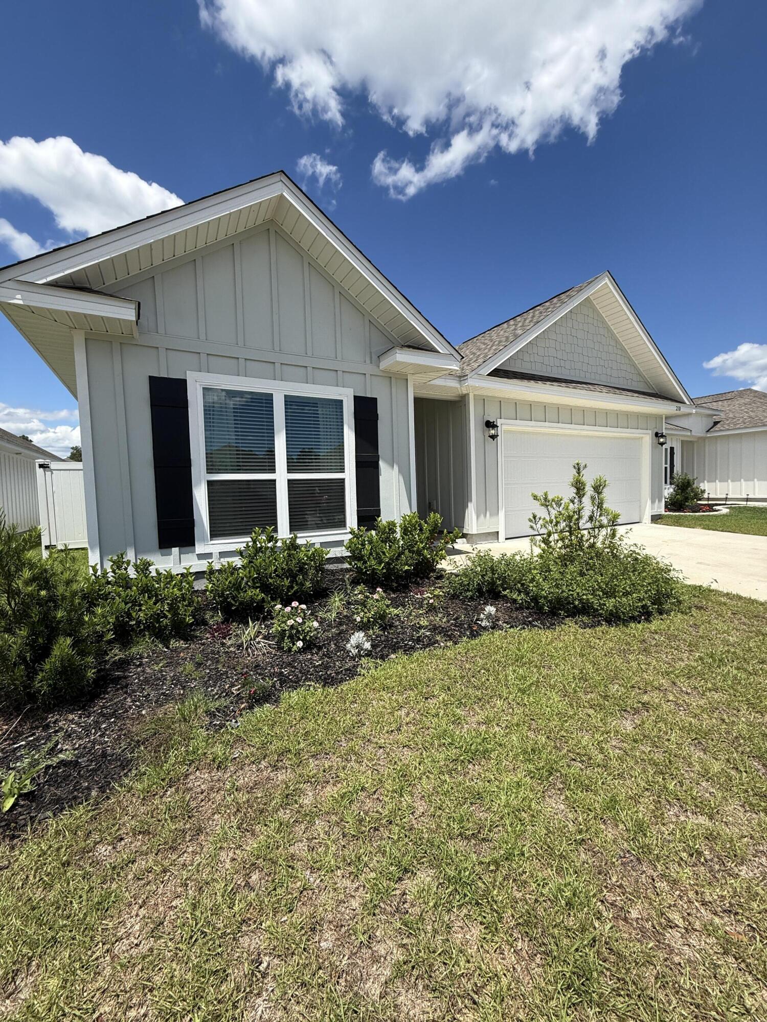 MAGNOLIA CREEK PHASE 1 - Residential Lease