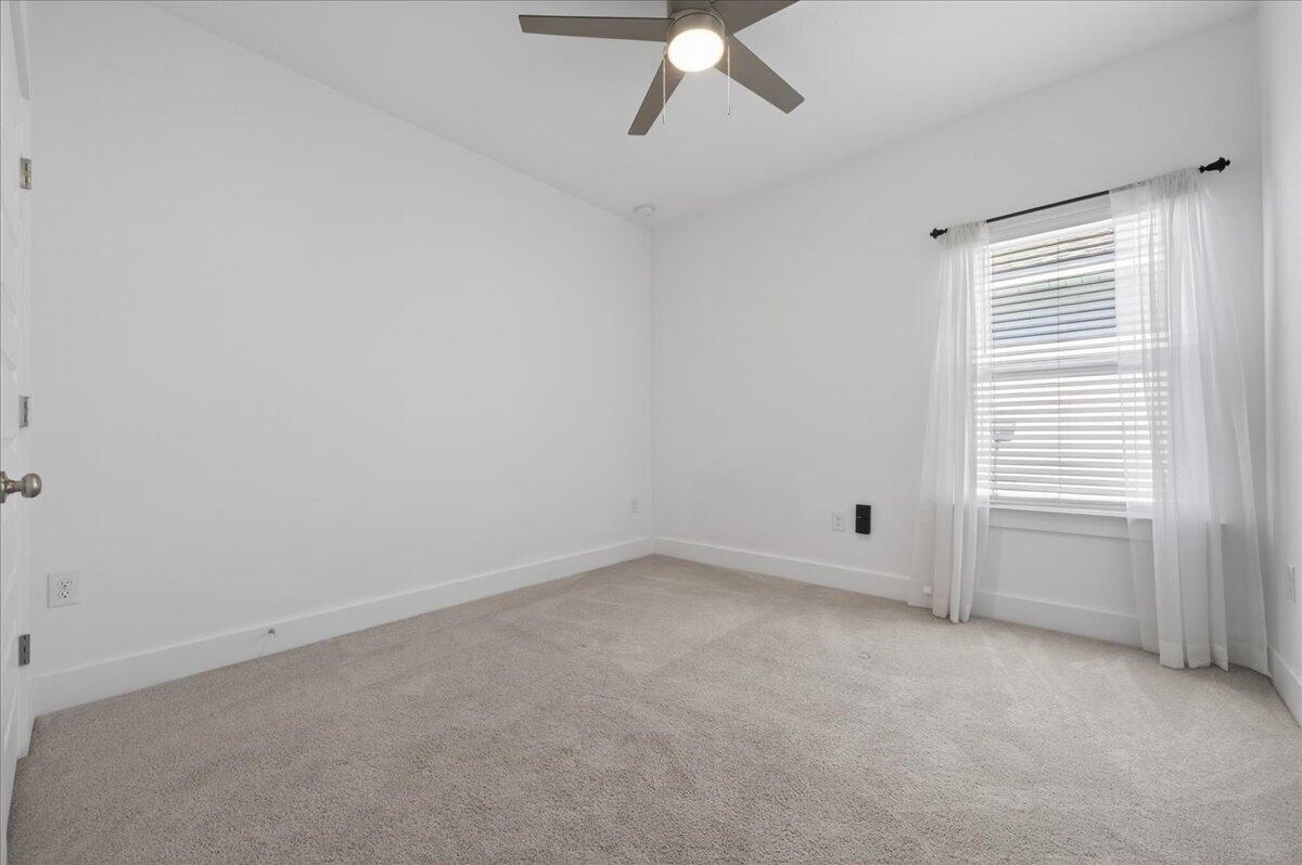 MAGNOLIA CREEK PHASE 1 - Residential Lease