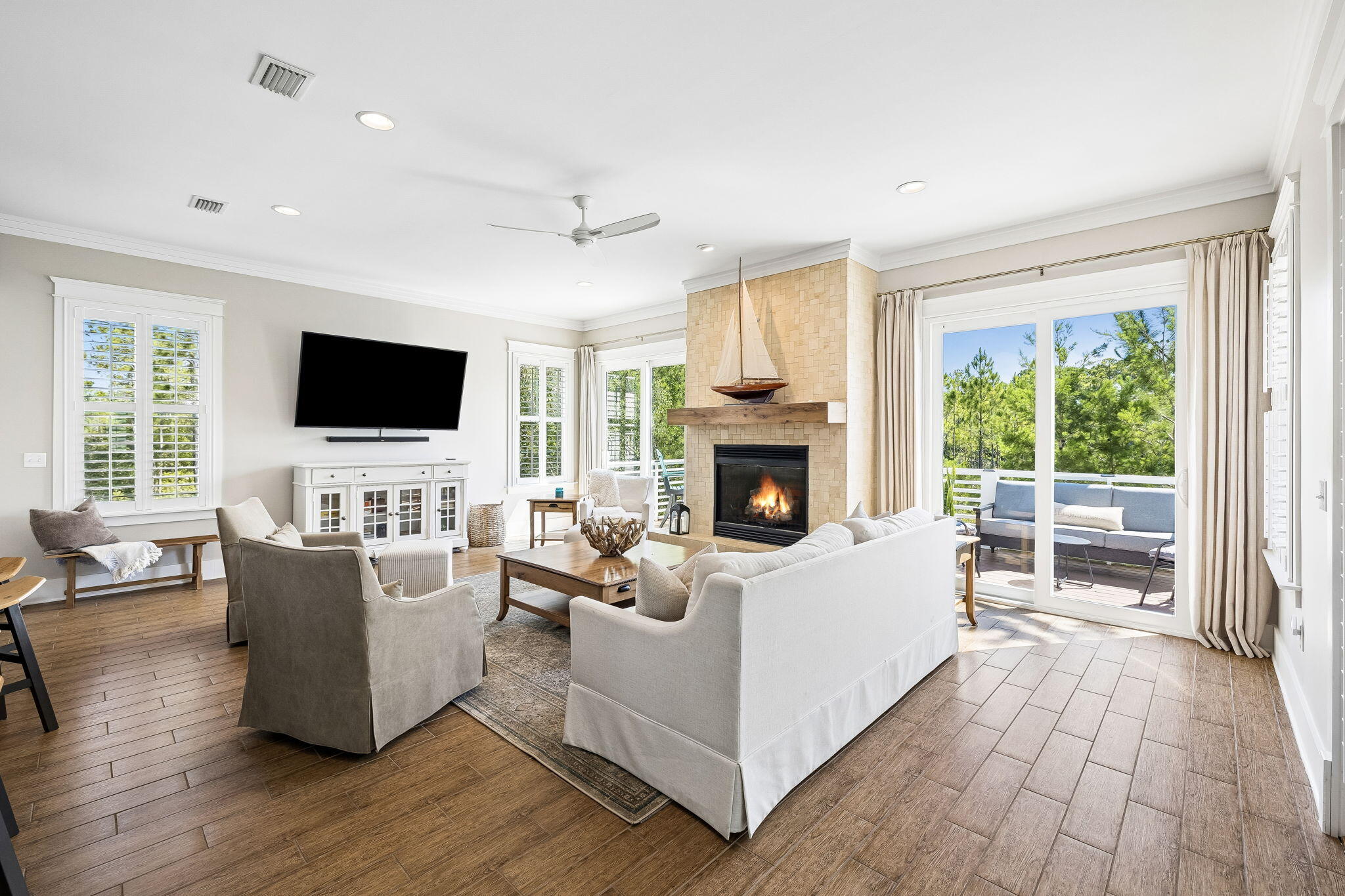 HIGHLAND PARKS - Residential