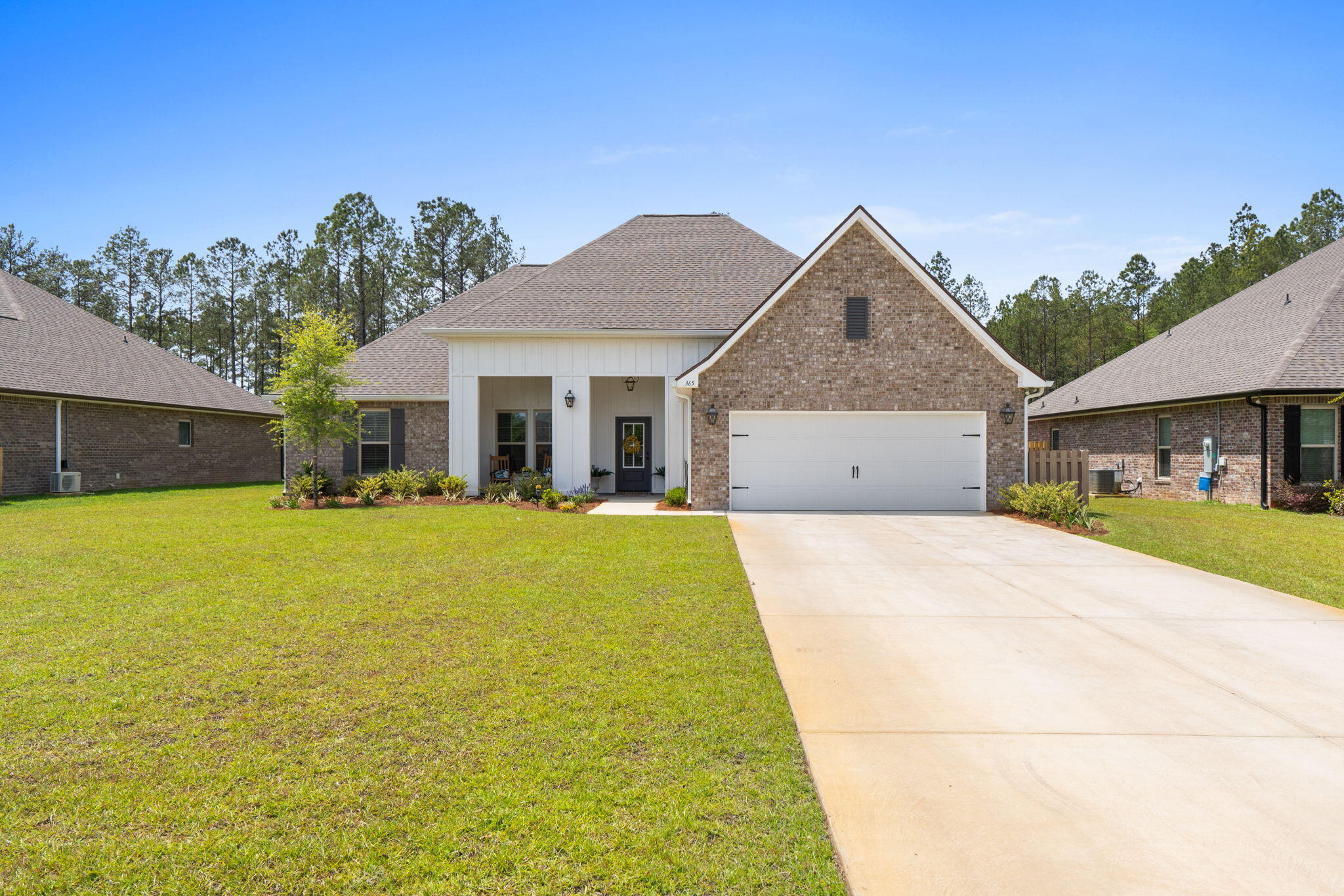 HAMMOCK BAY - LANTERNS - Residential