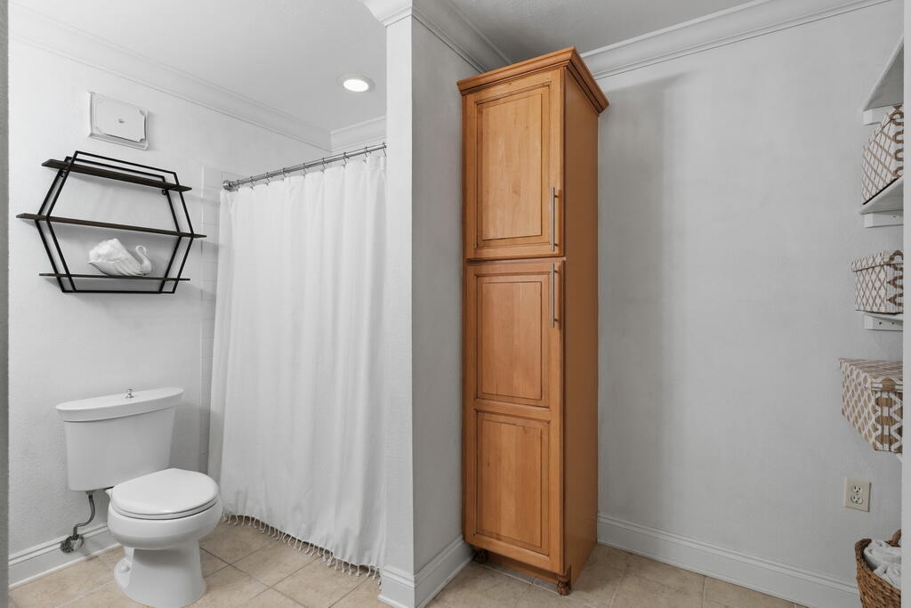 DOLPHIN POINT CONDO - Residential