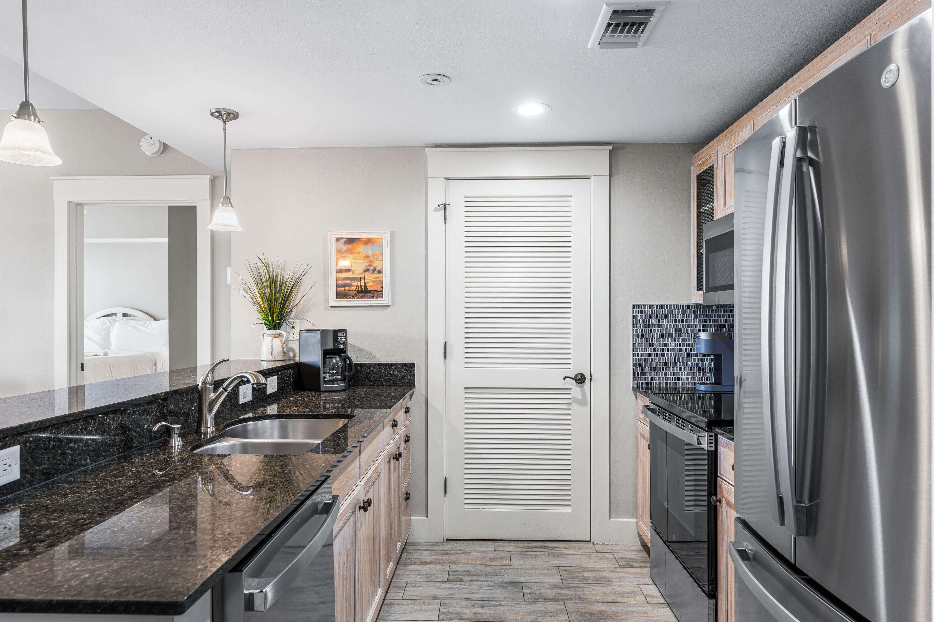 MARKET STREET INN - Residential