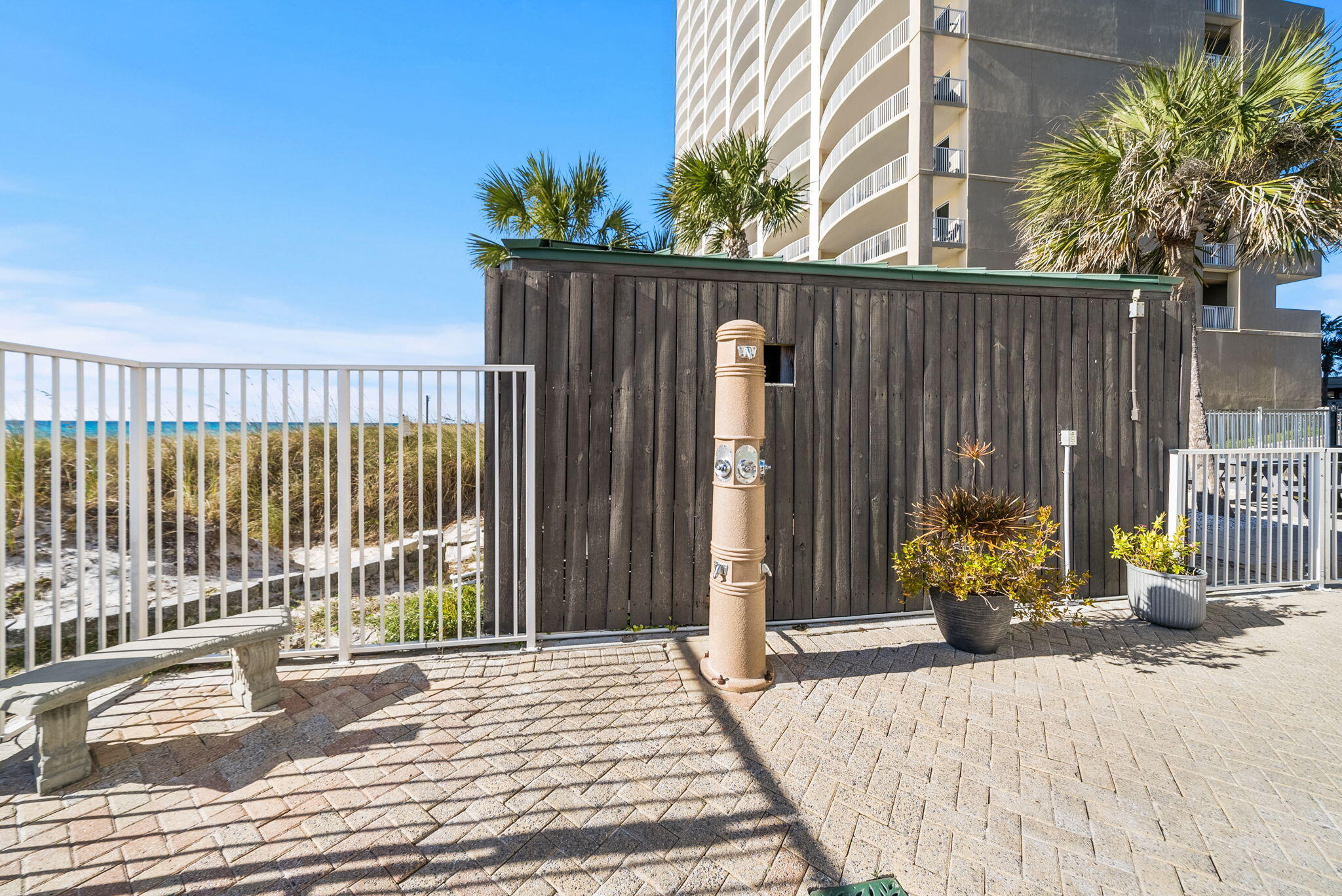 Ocean Ritz - Residential