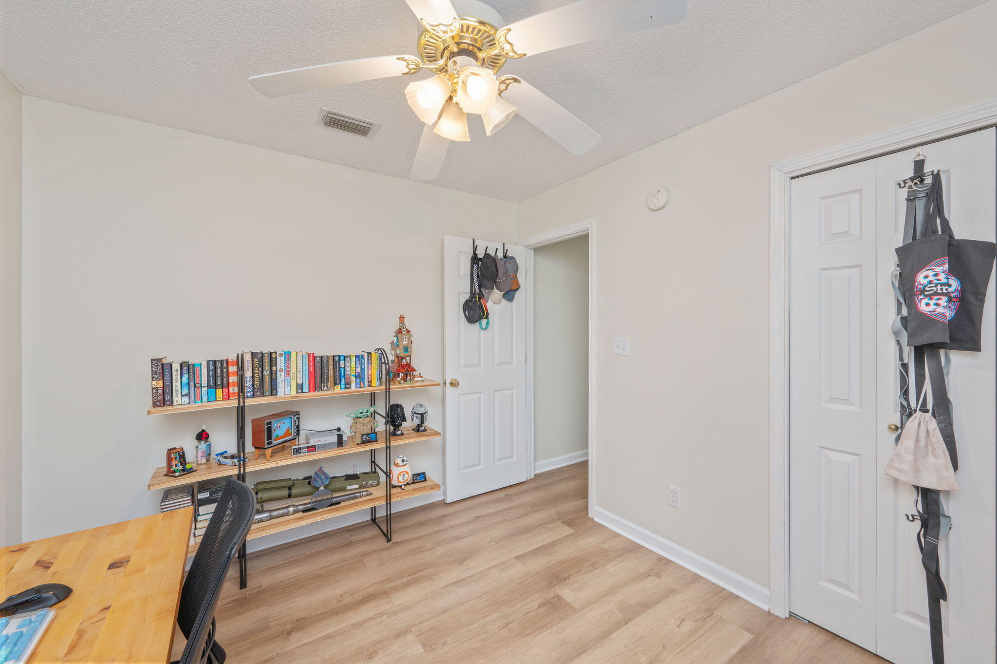 WATERFORD ESTATES S/D - Residential