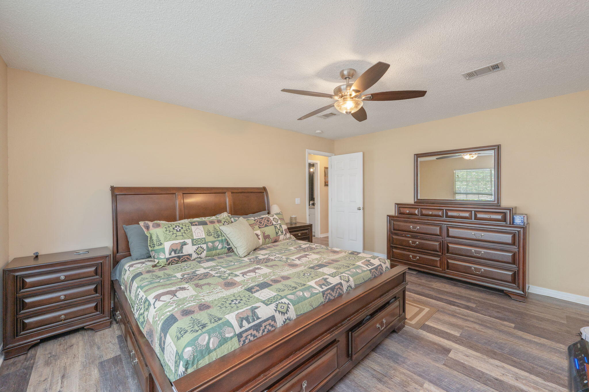 FALCON ESTATES PH 4 - Residential