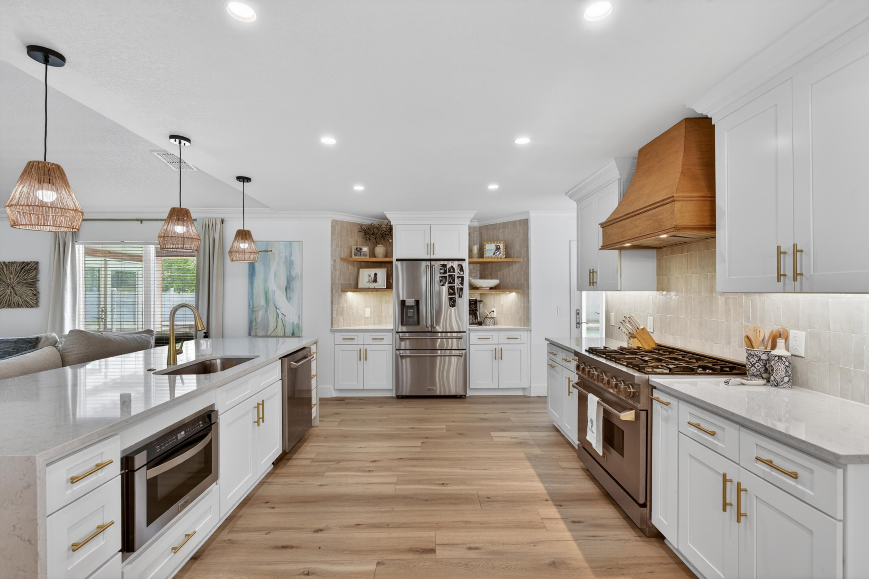 CANO ESTATES - Residential