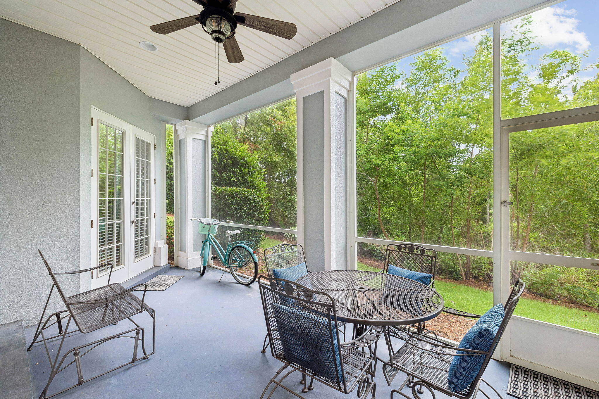 CRYSTAL COVE - Residential