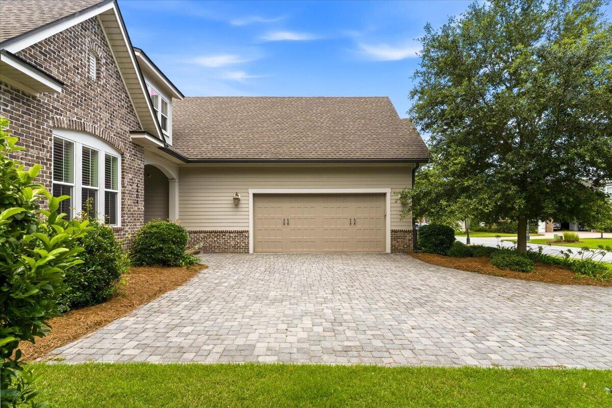 WATER'S EDGE - Residential