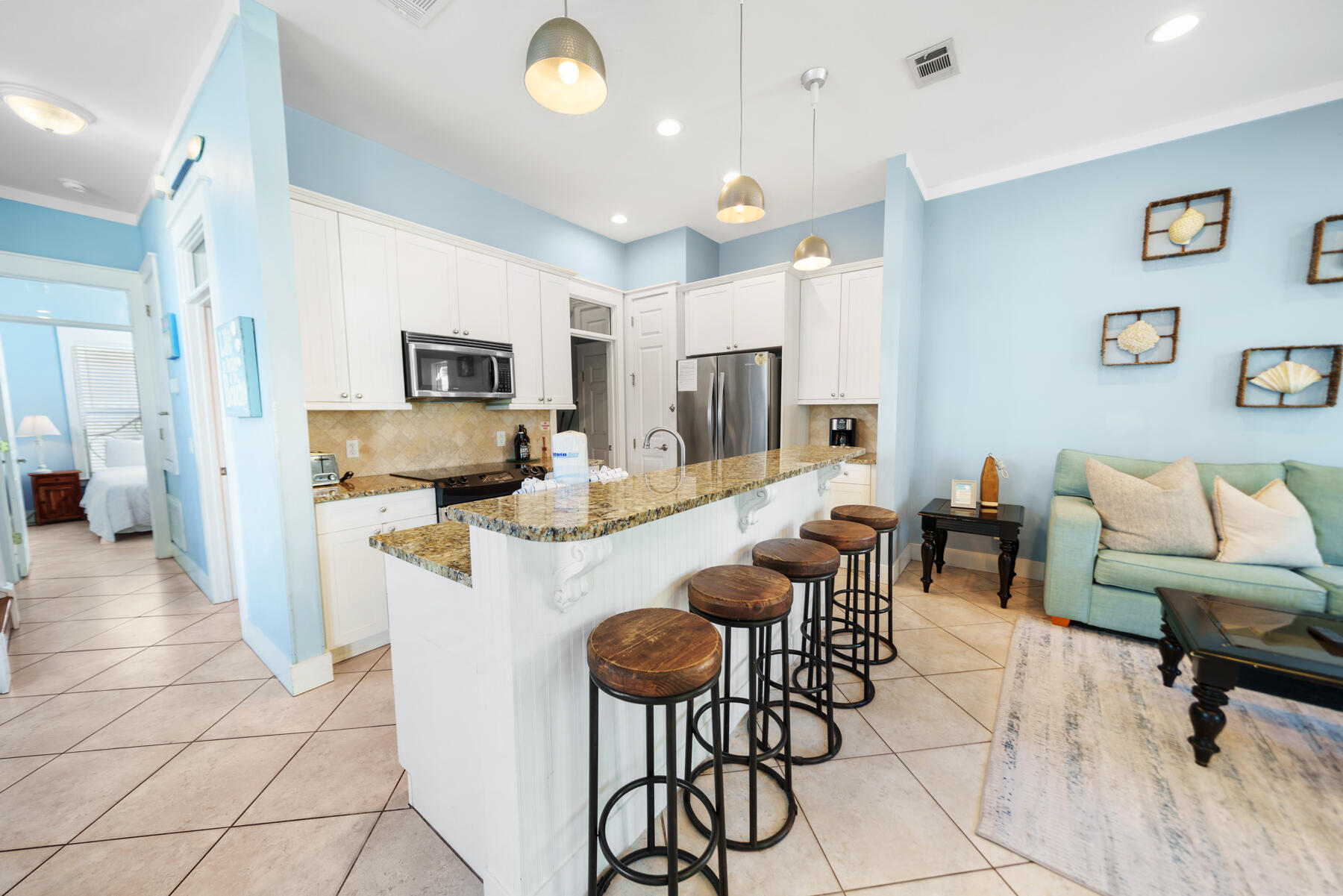 EMERALD WATERS VILLAGE - Residential