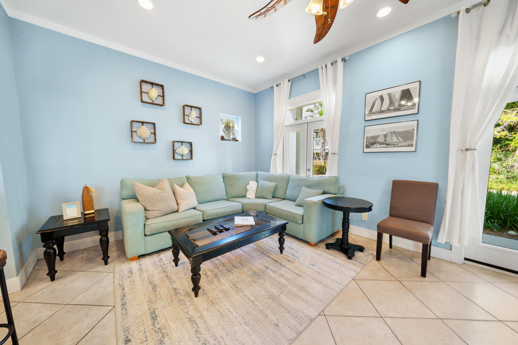 EMERALD WATERS VILLAGE - Residential