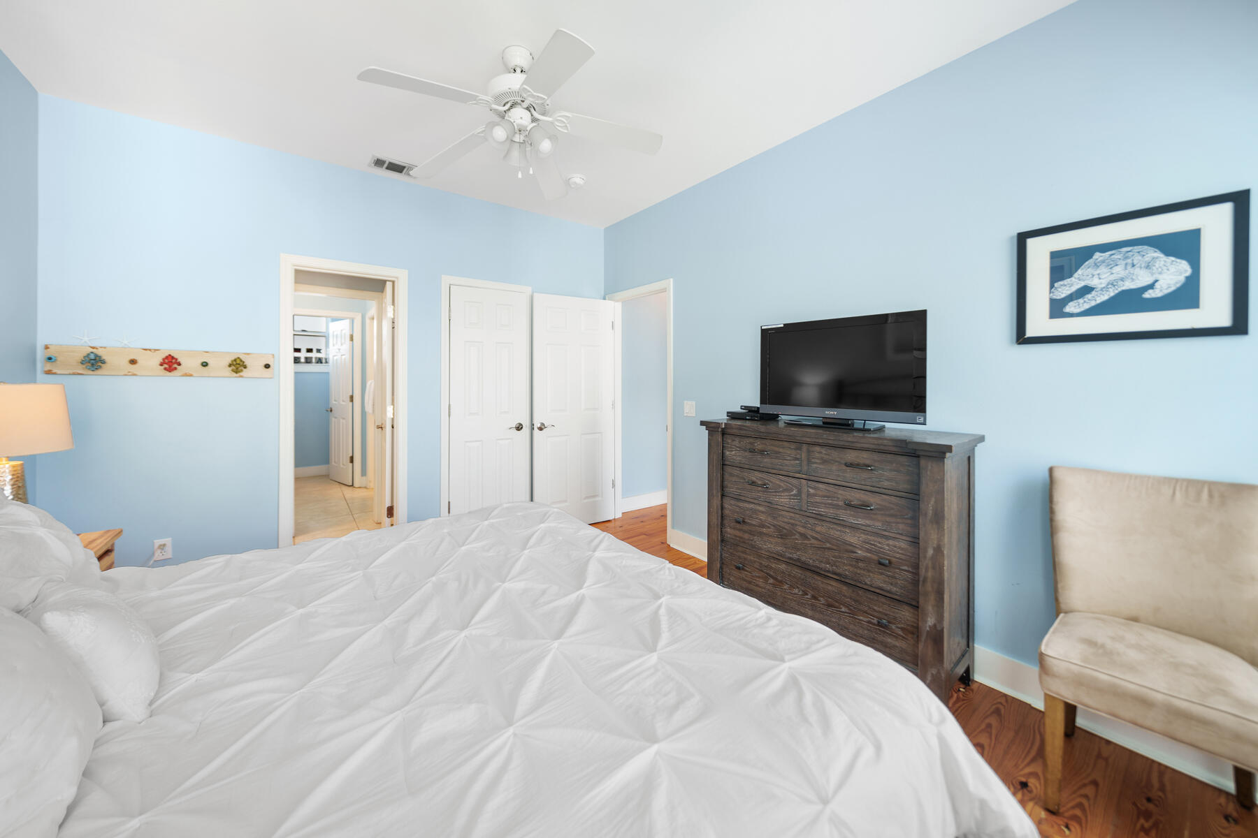 EMERALD WATERS VILLAGE - Residential