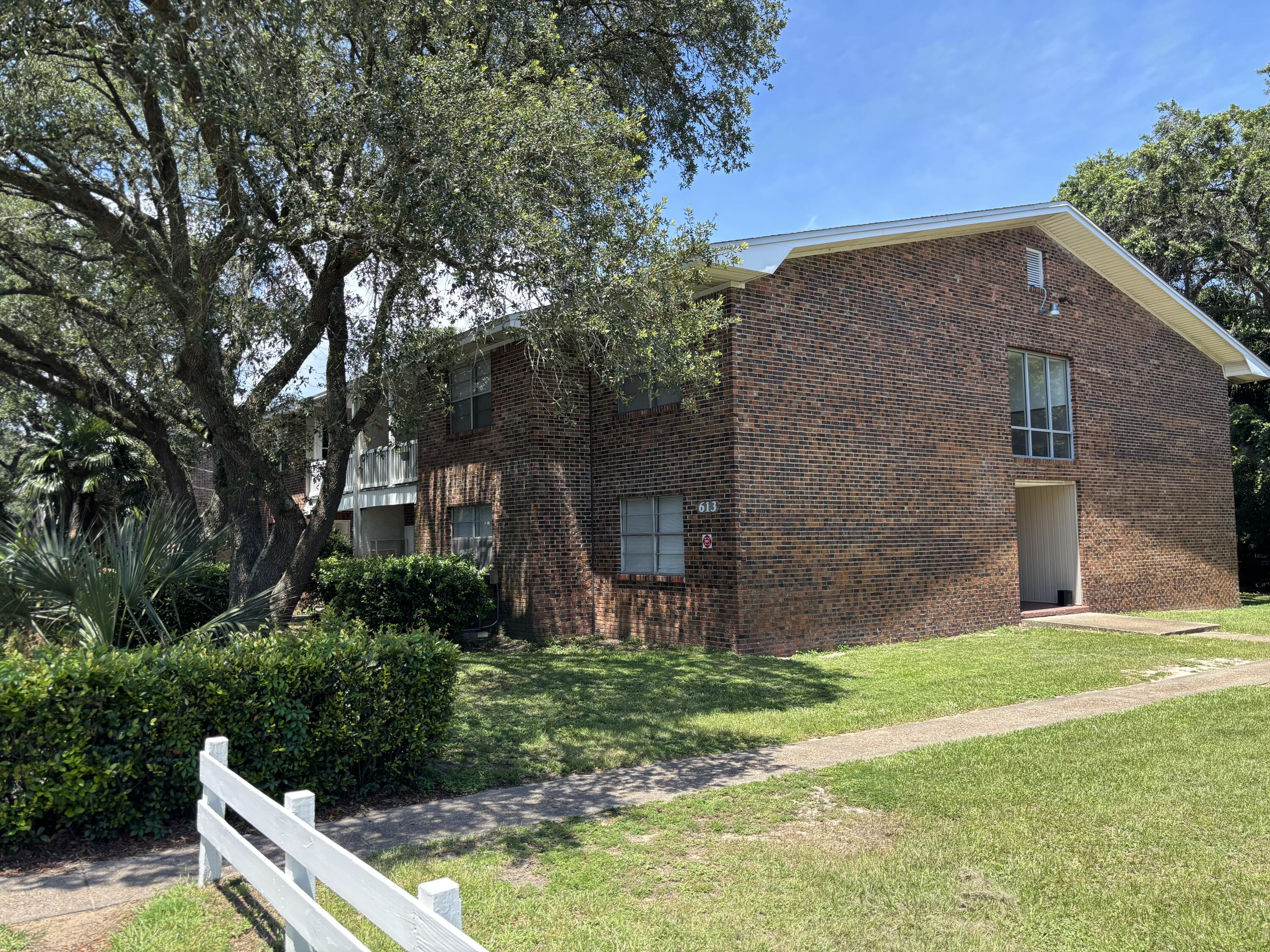 lowest-price 2Br/2Ba in the market! ... split bedroom floorplan ...  DIY option -- choose your own interior materials and colors ... The balcony of Unit 613-8 enjoys a peaceful sylvan setting of trees and grass below with no car traffic ... Fair Oaks Village is conveniently located betwixt Beal Parkway and Racetrack Road and Eglin Parkway ... convenient to Wright Elementary and Pryor Middle School and Choctawhatchee High School ... Pool: enjoy the pool ... Beach: 10-minute drive to the Okaloosa Island beach