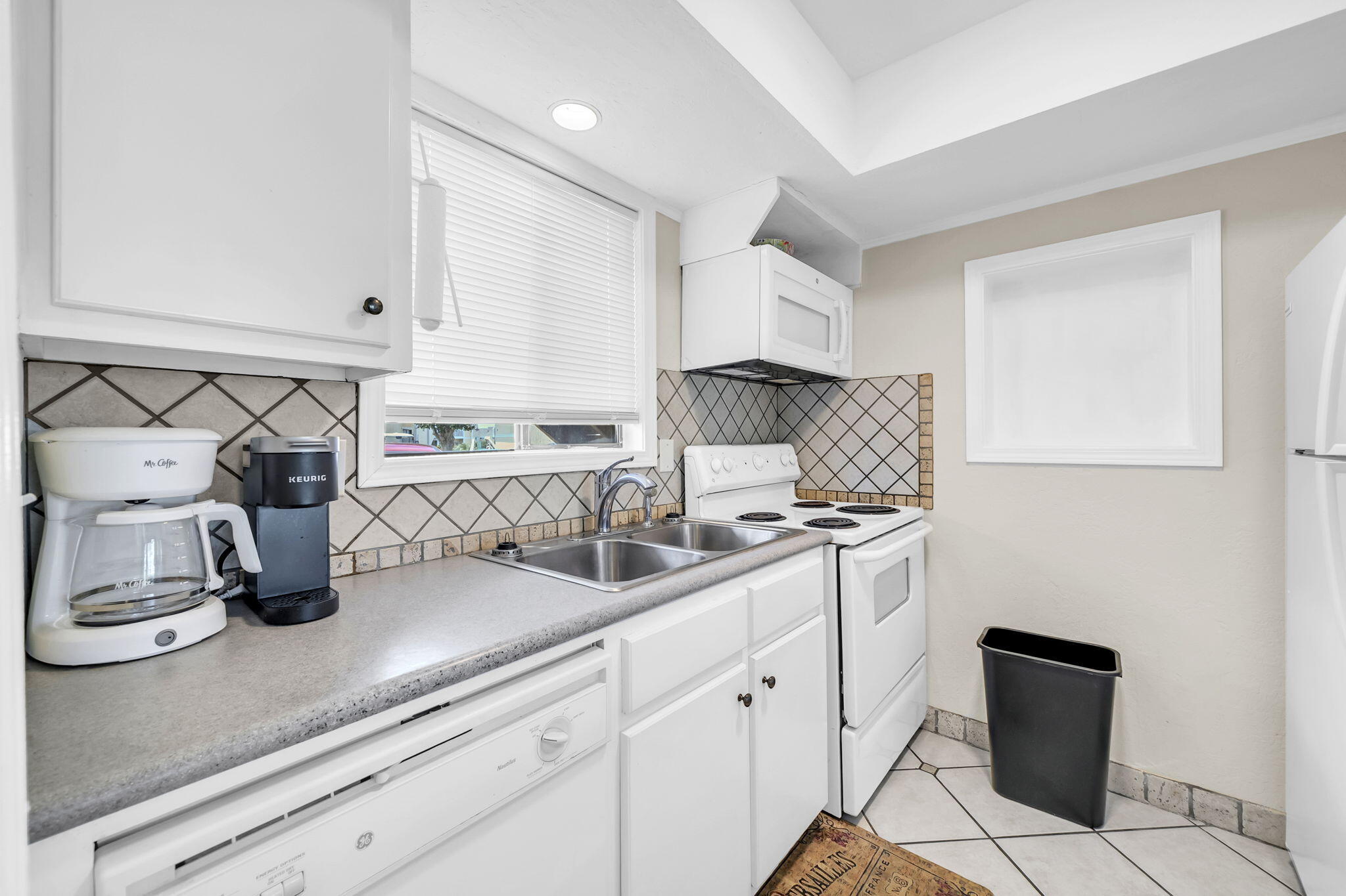 SANDPIPER COVE PH 03 - Residential