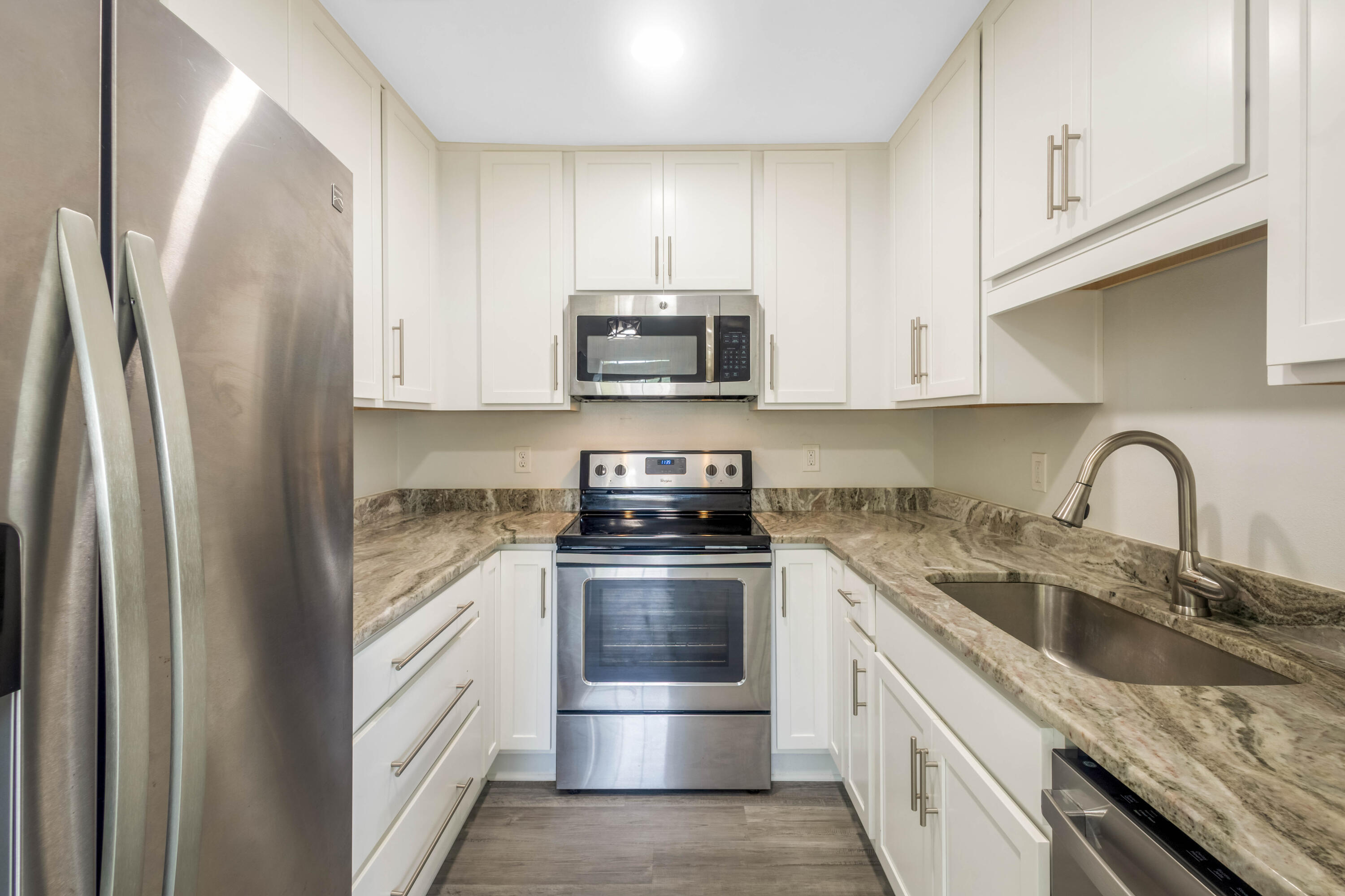 NO RECORDED SUBDIVISION - Residential