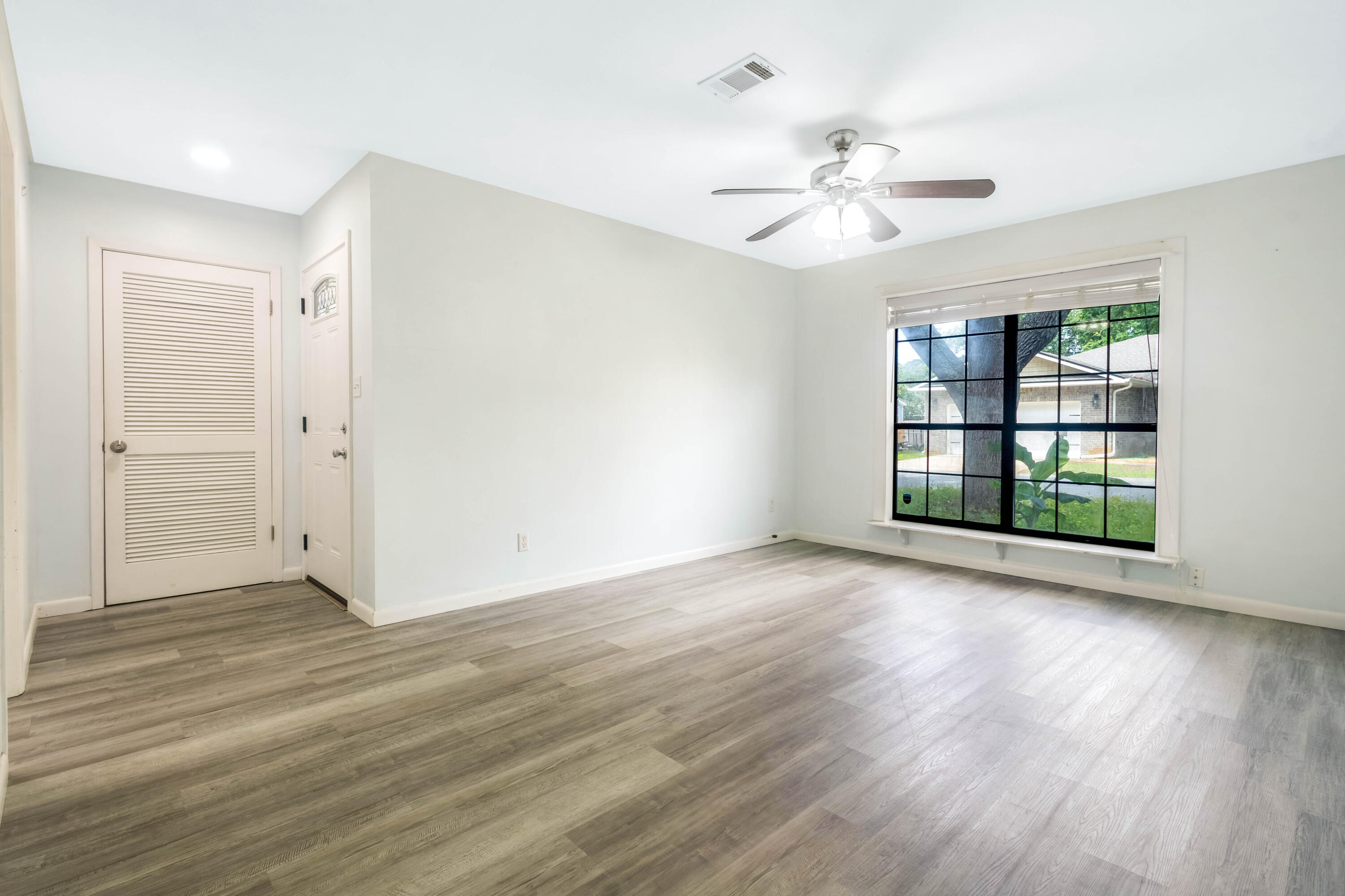 NO RECORDED SUBDIVISION - Residential