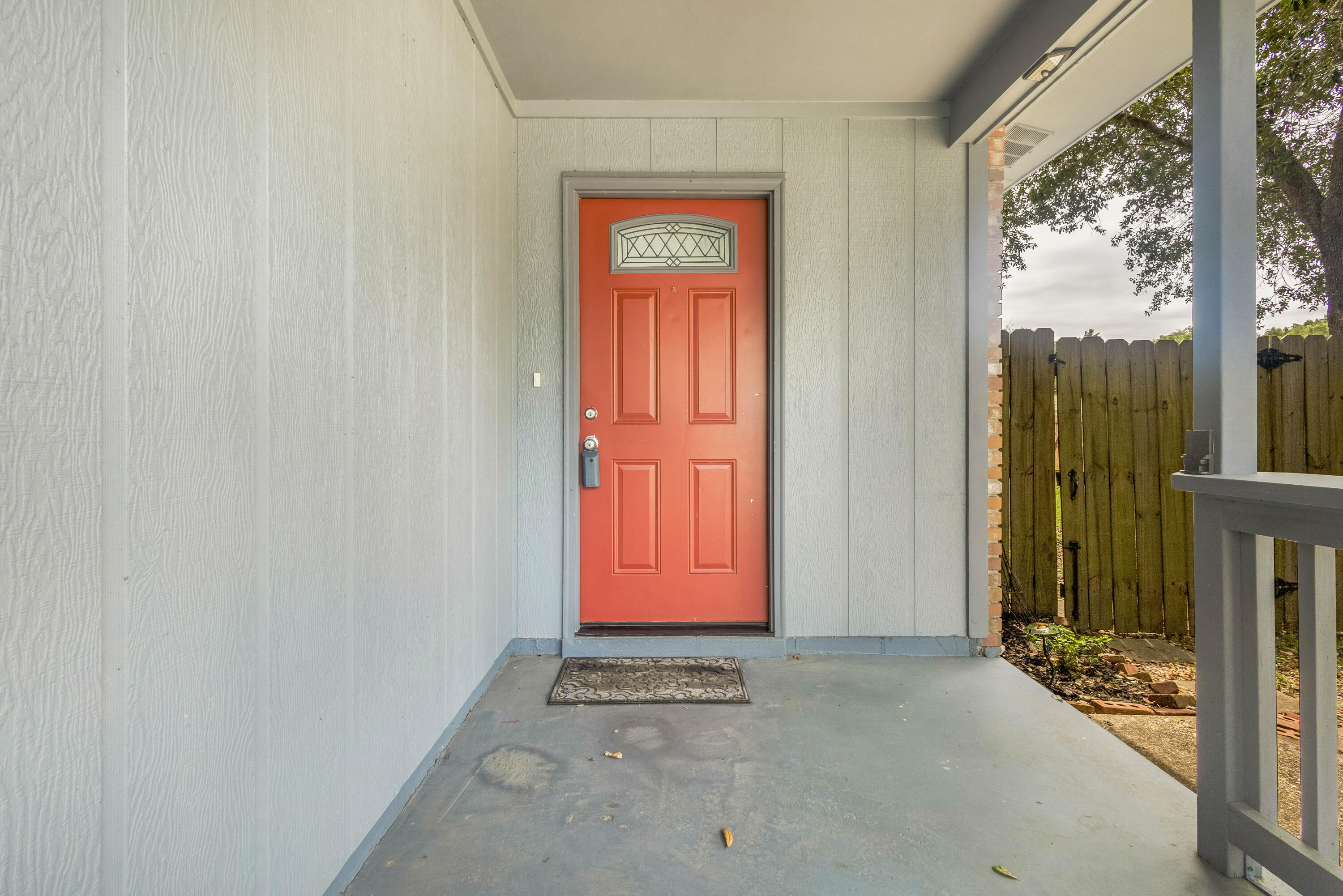 NO RECORDED SUBDIVISION - Residential
