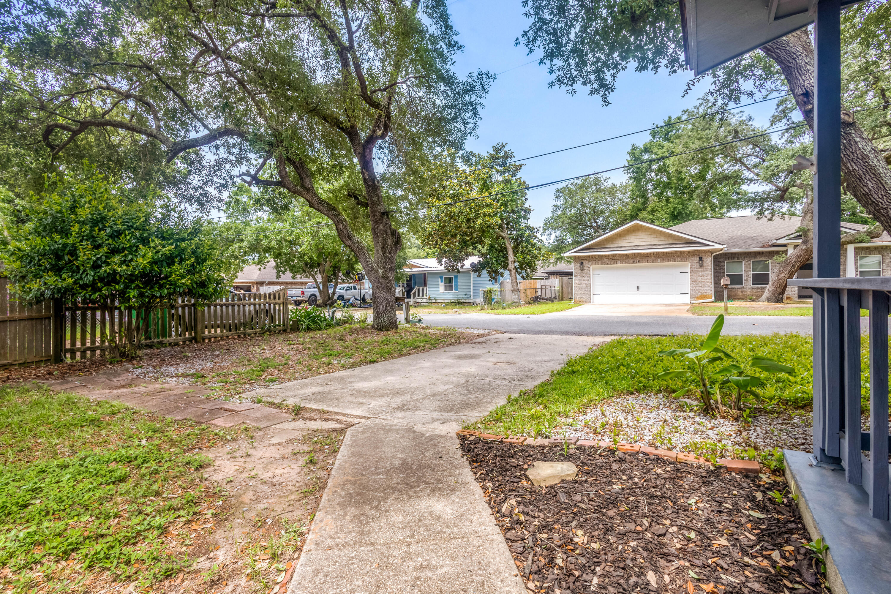 NO RECORDED SUBDIVISION - Residential