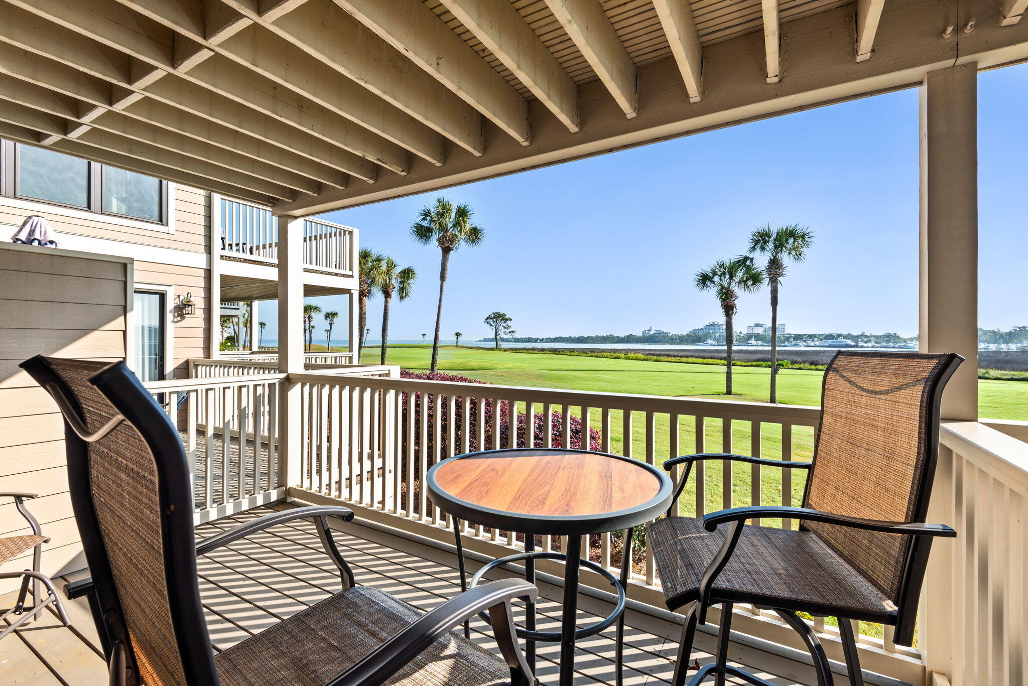 HARBOUR POINT CONDO - Residential