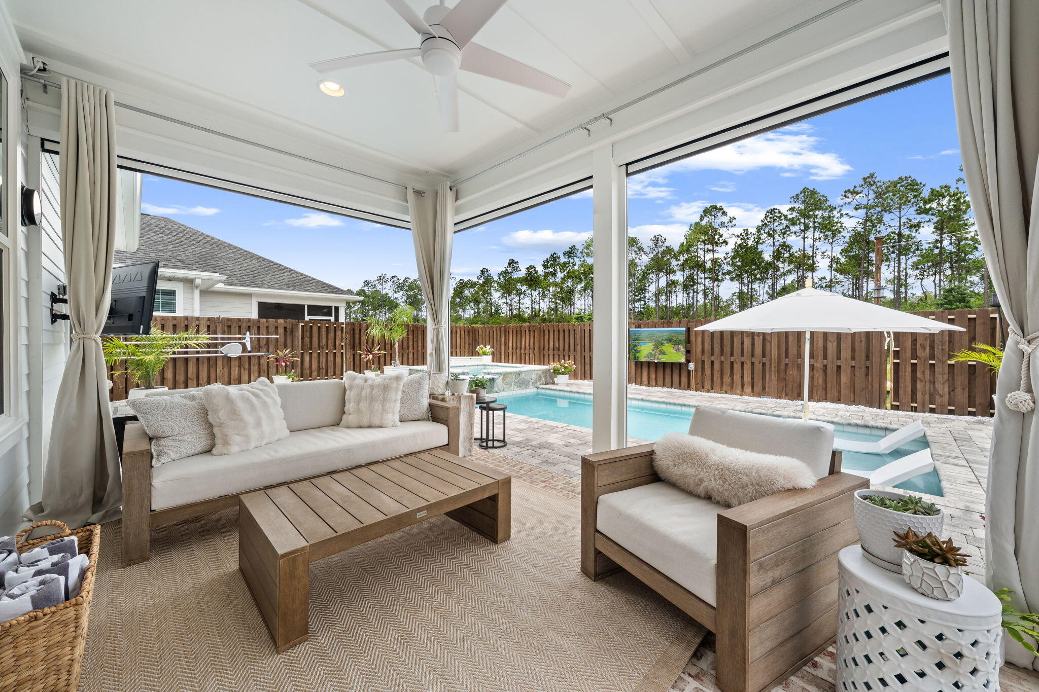 WATERSOUND ORIGINS - Residential