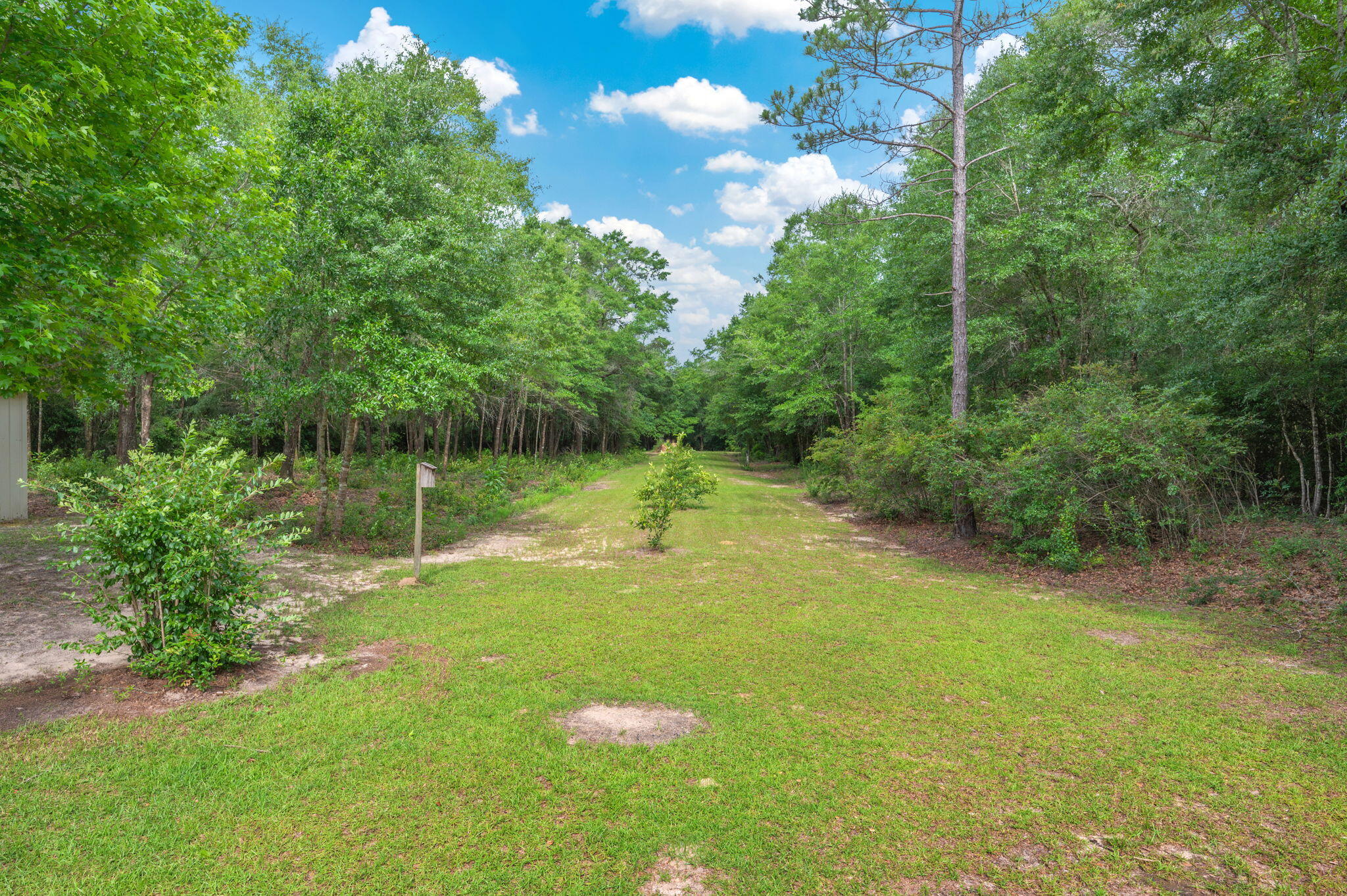 NO RECORDED SUBDIVISION - Residential