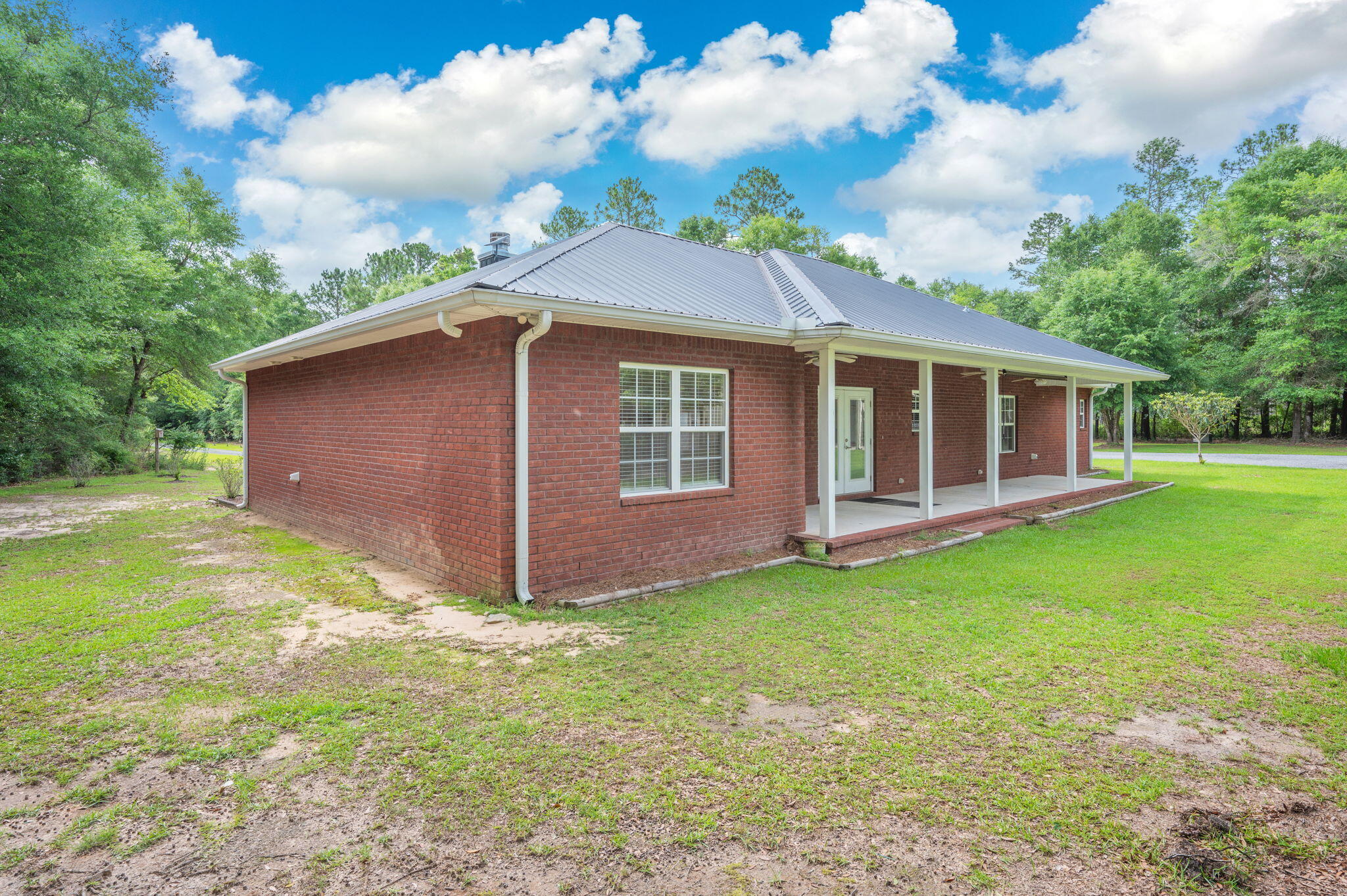 NO RECORDED SUBDIVISION - Residential